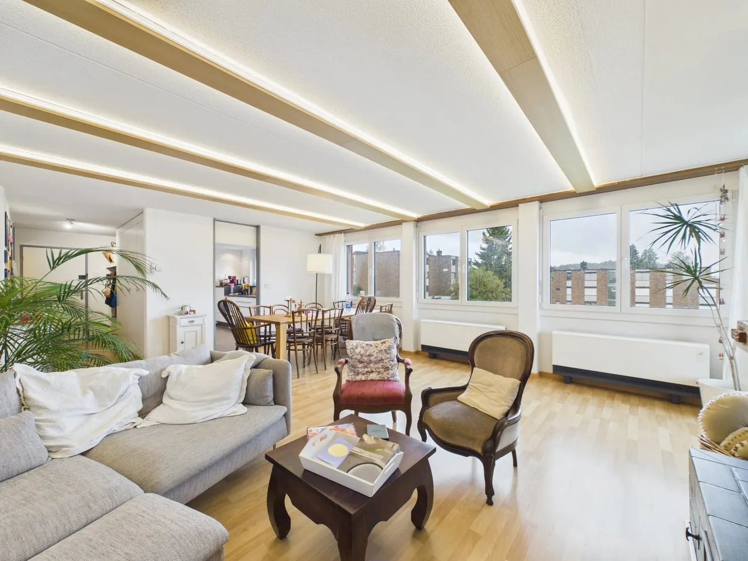 Appartement en attique avec vue lointaine
