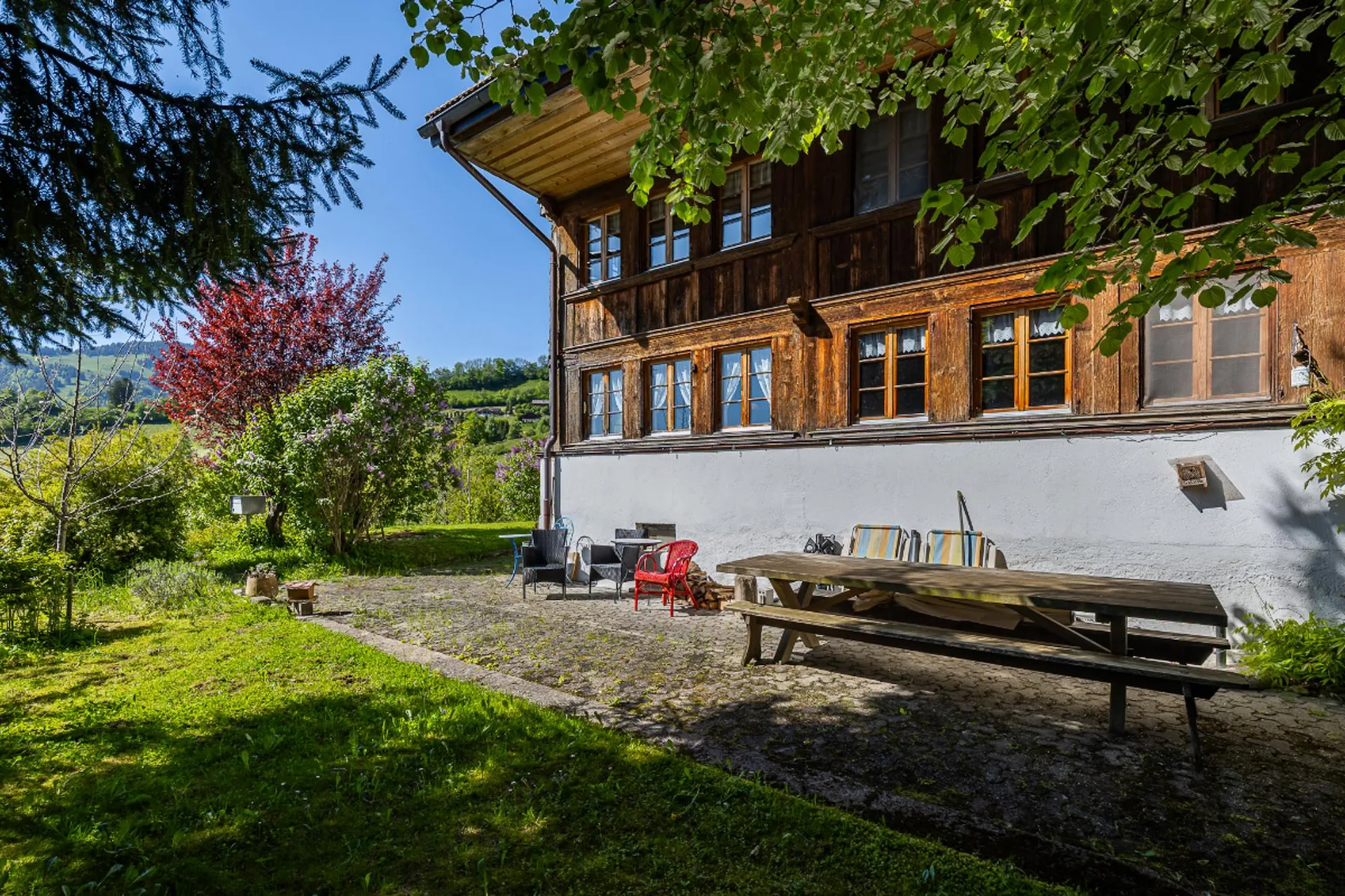 Casa di villaggio affascinante con delizioso giardino