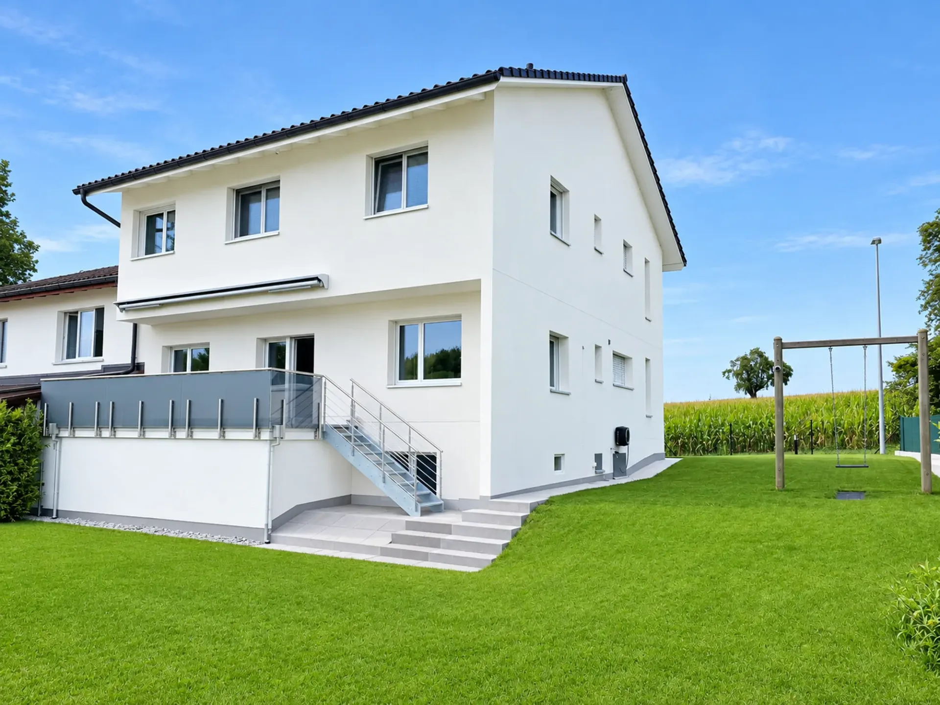 Grosszügiges Zuhause am Küsnachterberg mit viel Privatsphäre und Weitsicht