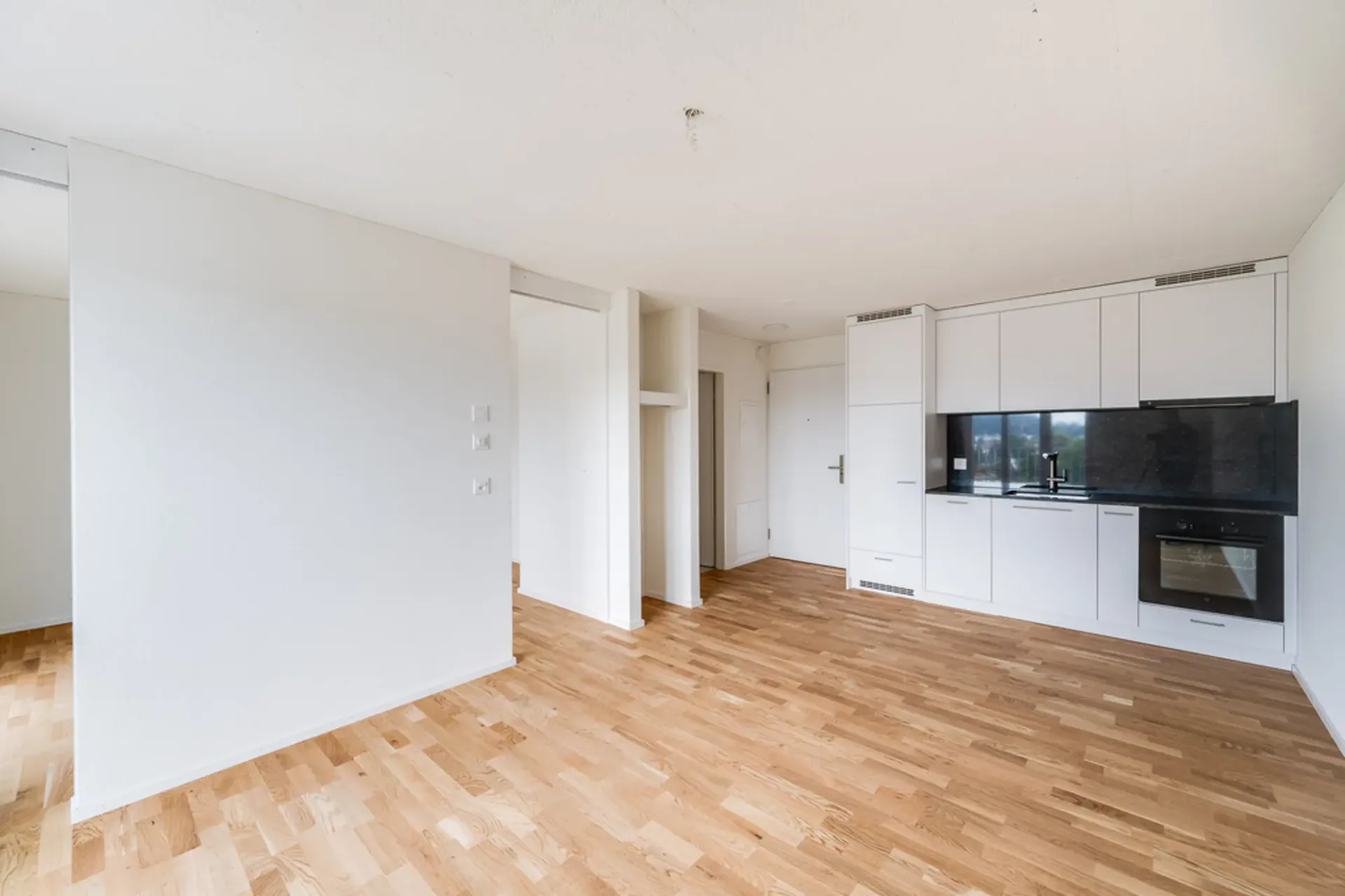 Modern 2.5-room apartment with loft character