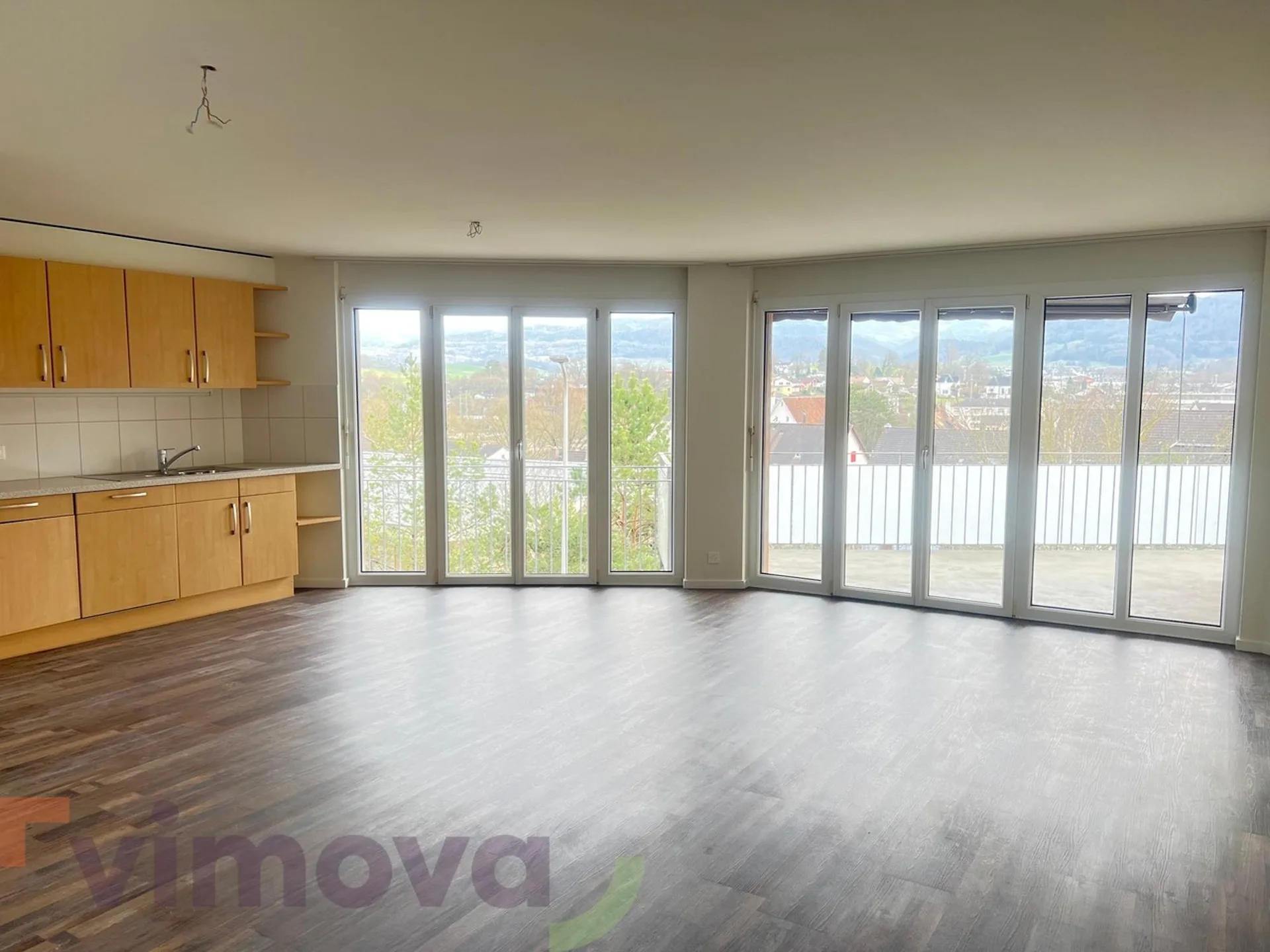 Top Wohnkomfort an beliebter Wohnlage in Laufen