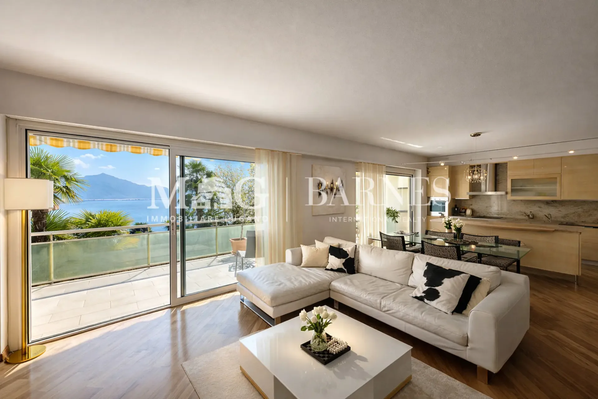Lugano, Castagnola: Appartamento 4 locali con vista lago e box privato