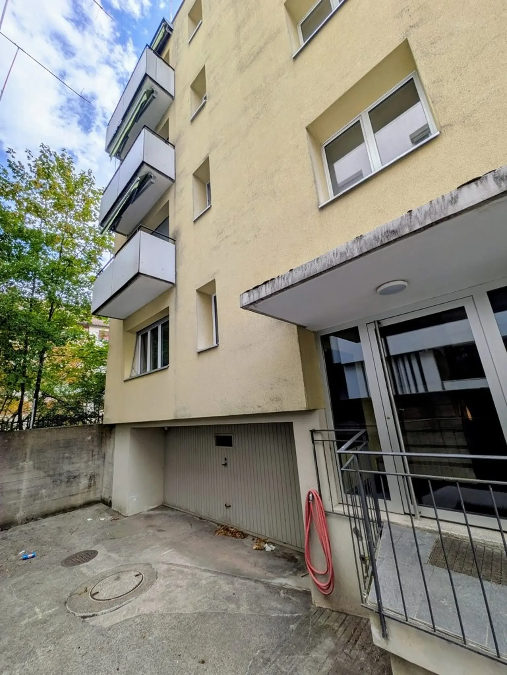 Doppeleinstellplatz zu vermieten