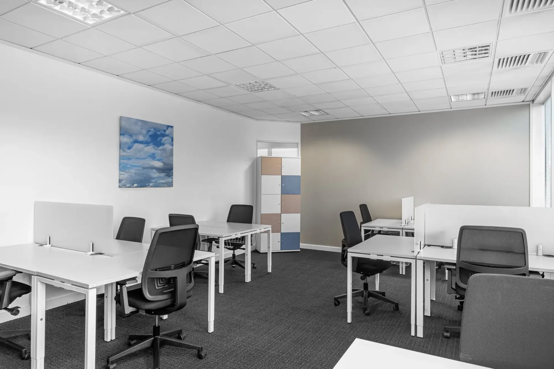 Privater Büroraum für 25 in Regus Metalli