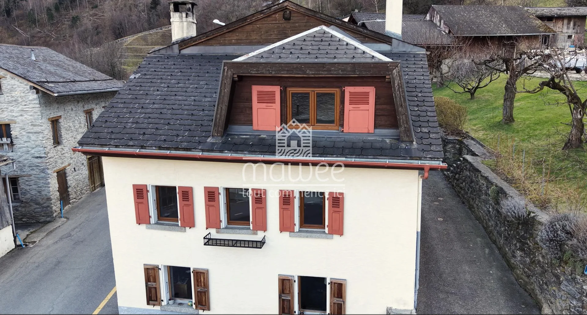 Appartement 3.5 pièces en duplex à rénover - Martigny-Croix (Brocard)