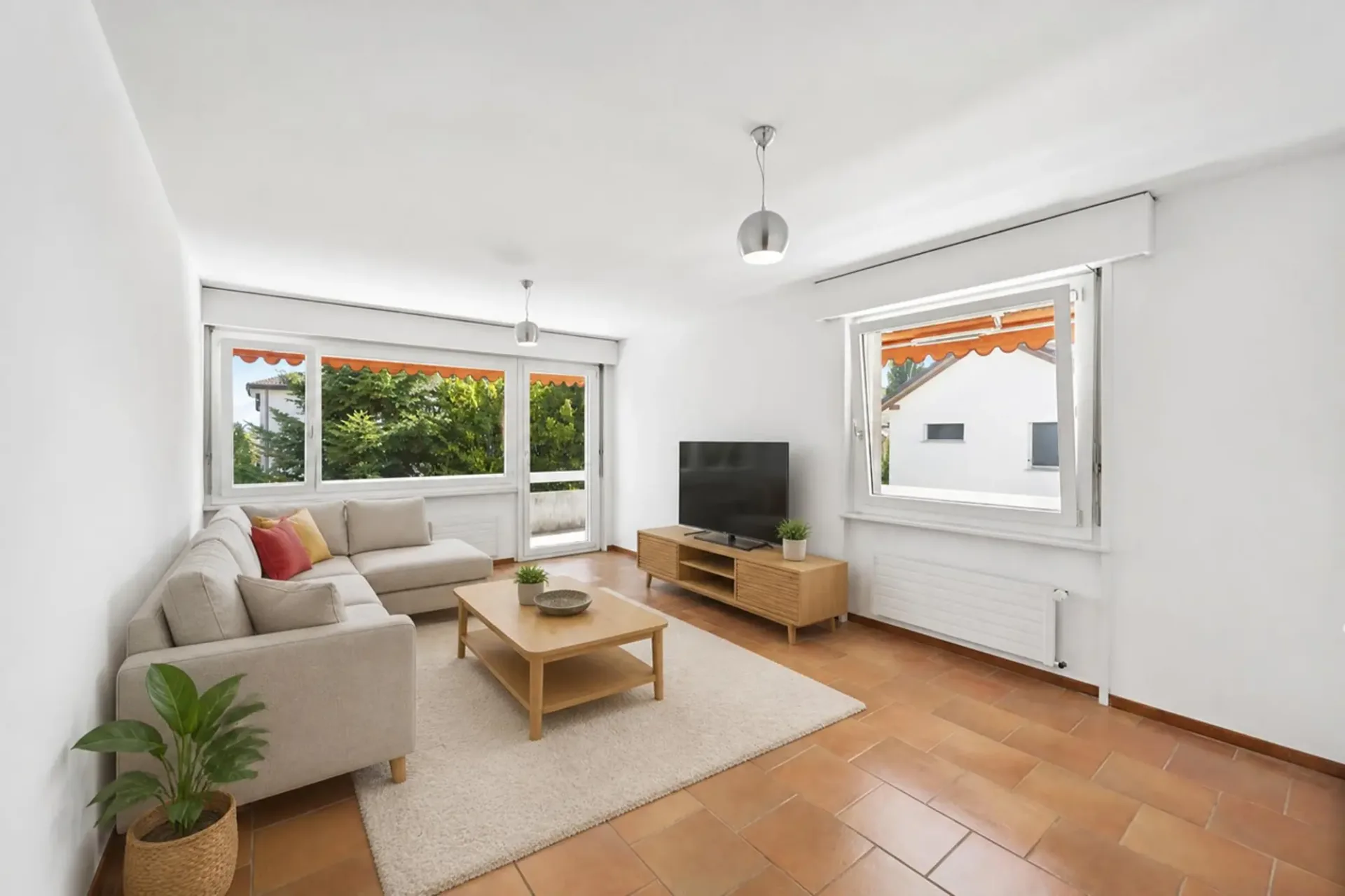4,5 Zimmer mit großer Balkon-Terrasse und Garage-Box im Herzen von Prilly