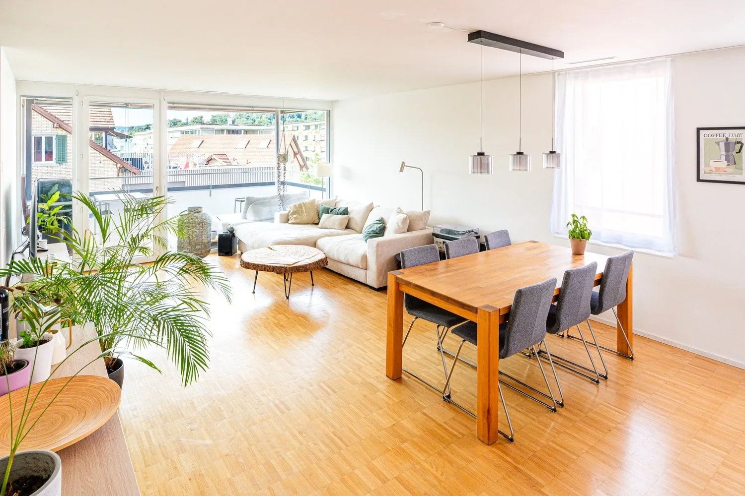 2½ ZI-WOHNUNG IN WINTERTHUR - VELTHEIM, MÖBLIERT, TEMPORÄR