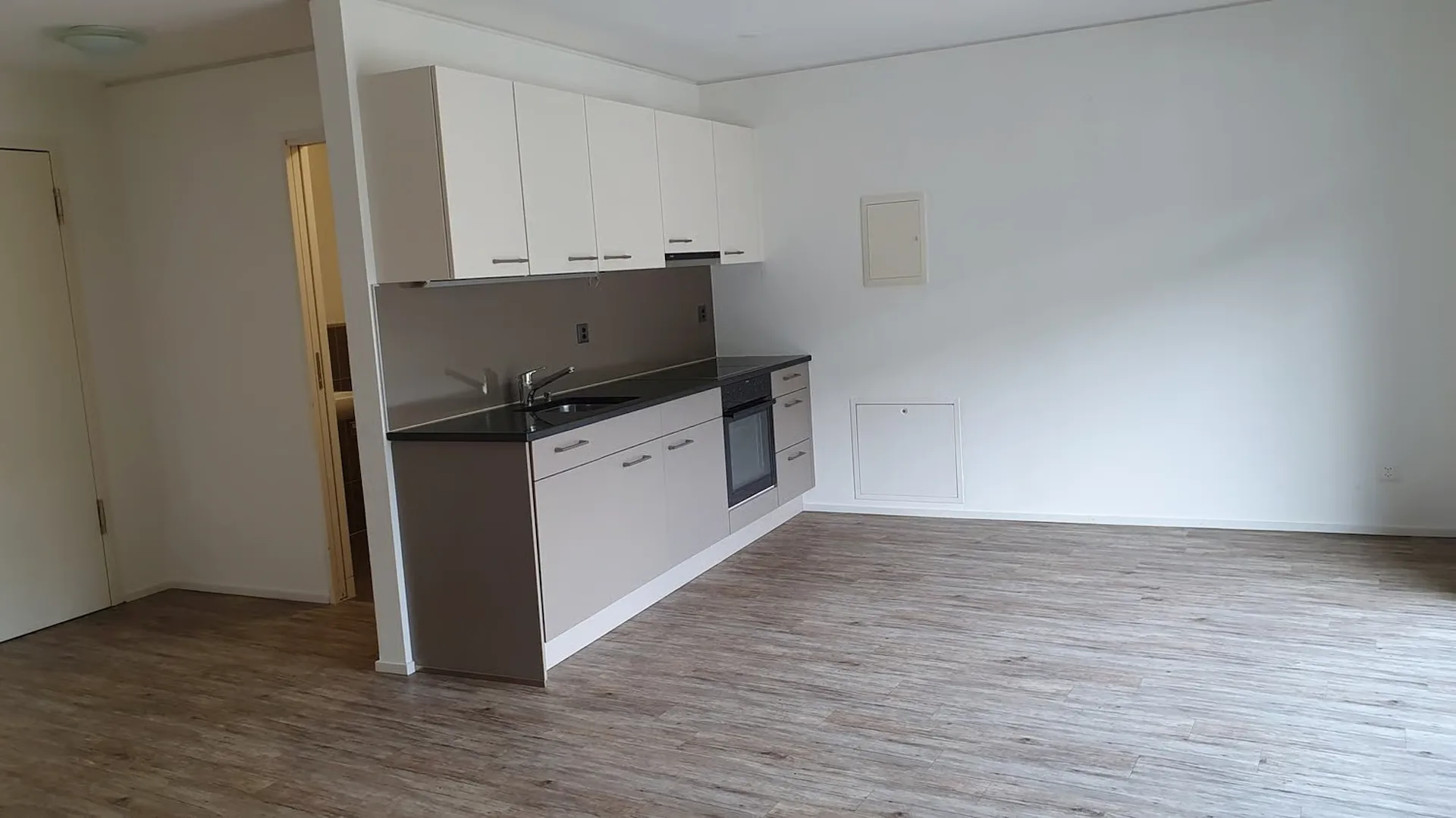 Wohnung in Seniorenresidenz angepasst