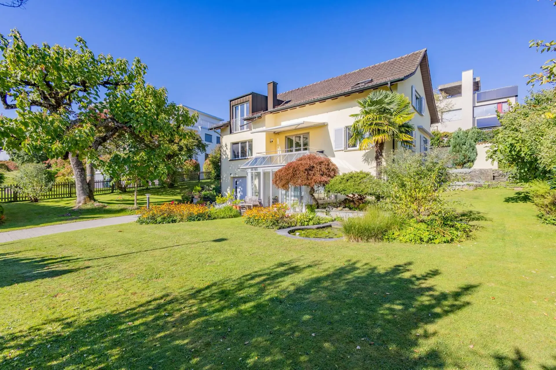6.5 Zimmer Einfamilienhaus Bassersdorf mit Fernsicht
