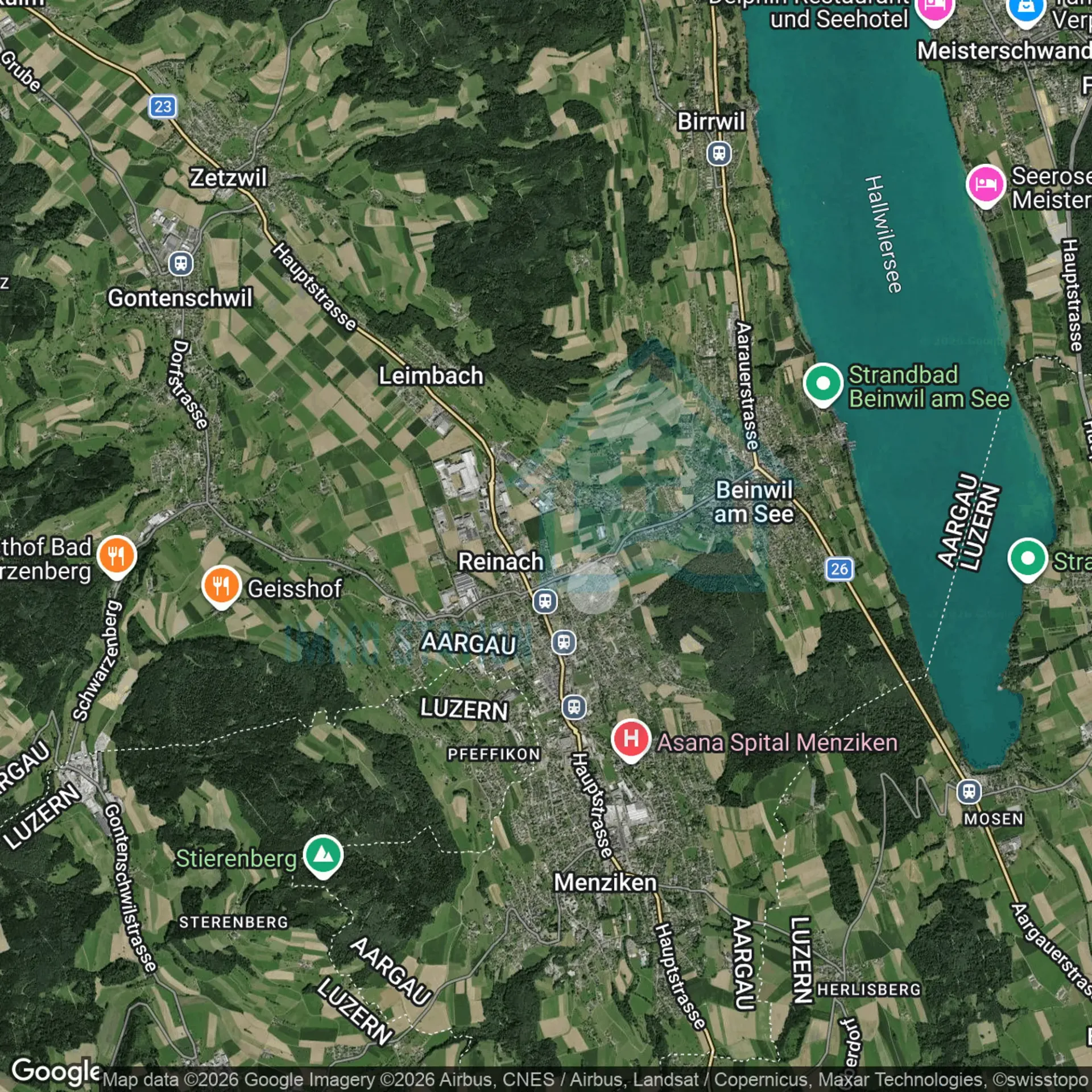 Development land with potential for 8 residential units in Reinach AG