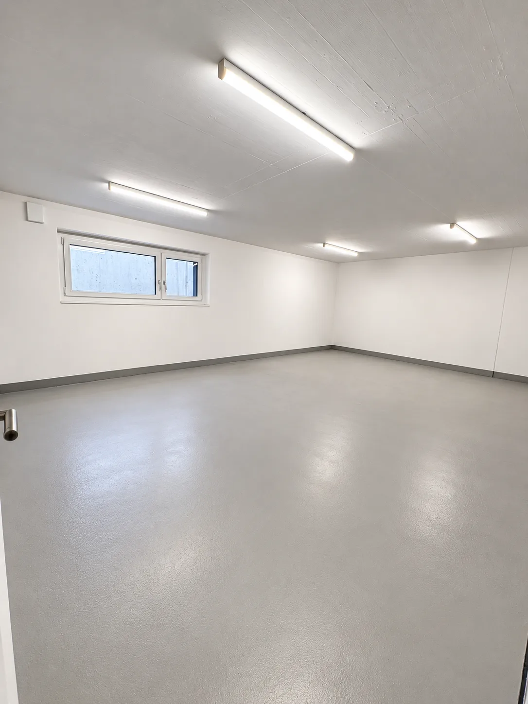 Vielseitig nutzbarer Hobby-, Bastel- oder Lagerraum mit 34.5 m²