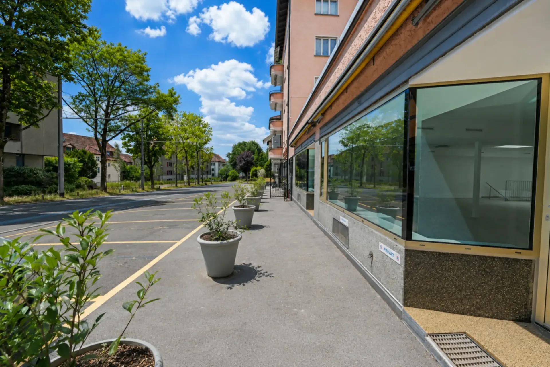 Stilvolle Gewerbefläche mit hochwertigem Ausbau