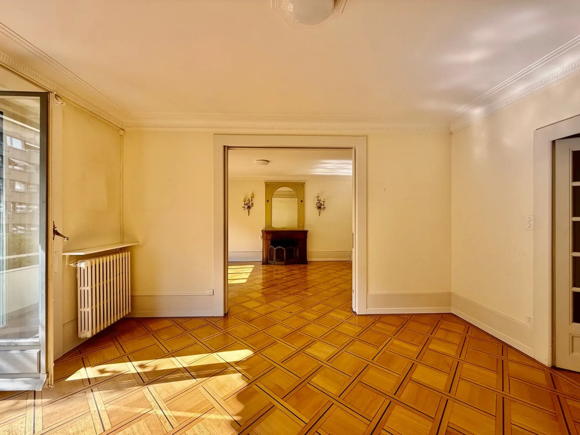 Elegantes und geräumiges 7.5-Zimmer-Apartment in Champel, Genf
