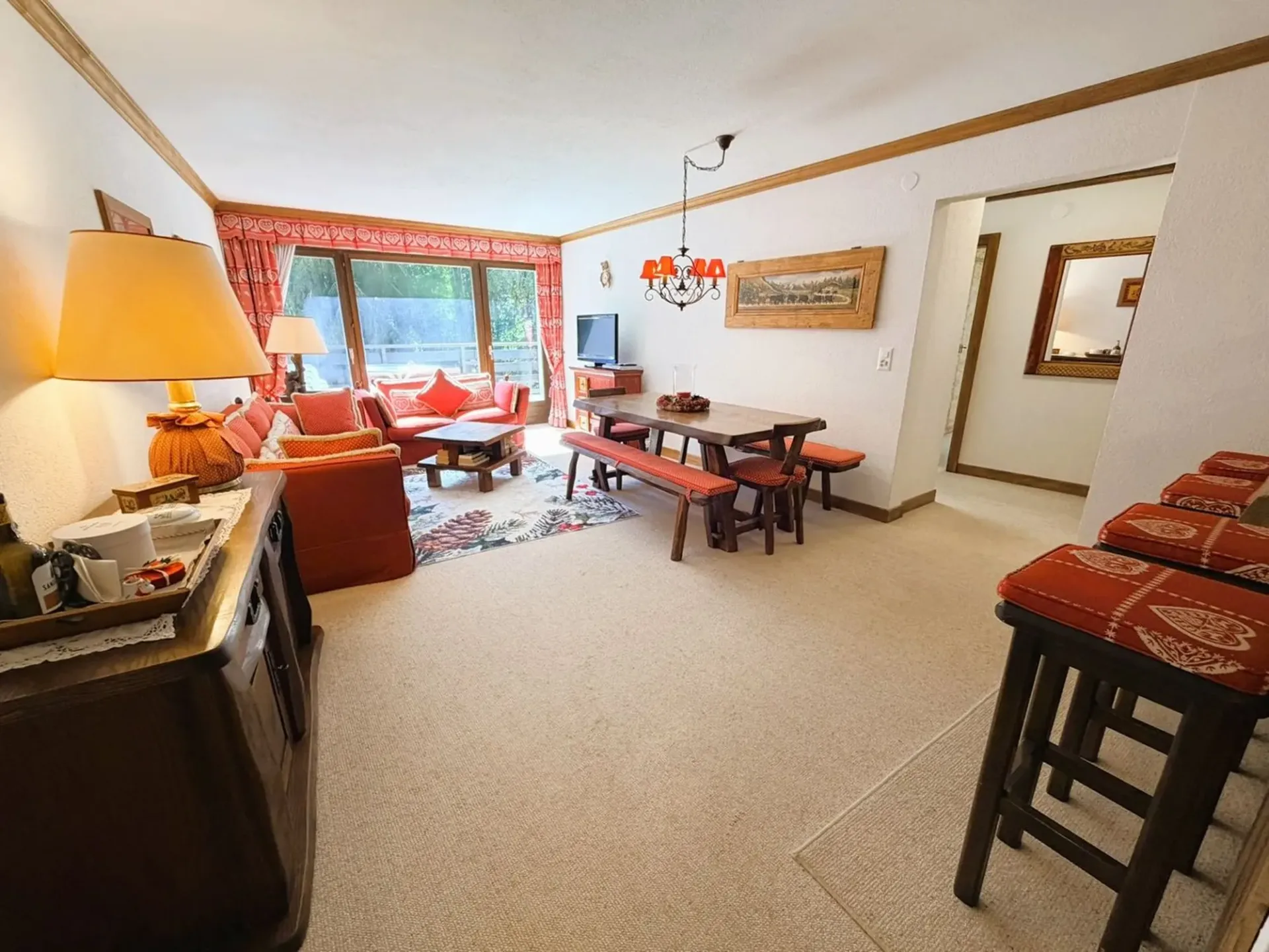 Prächtige 4.5 Zimmer - Sehr geräumig & sehr hell - Sehr ruhige Lage - Ideal gelegen - Schöne Aussicht