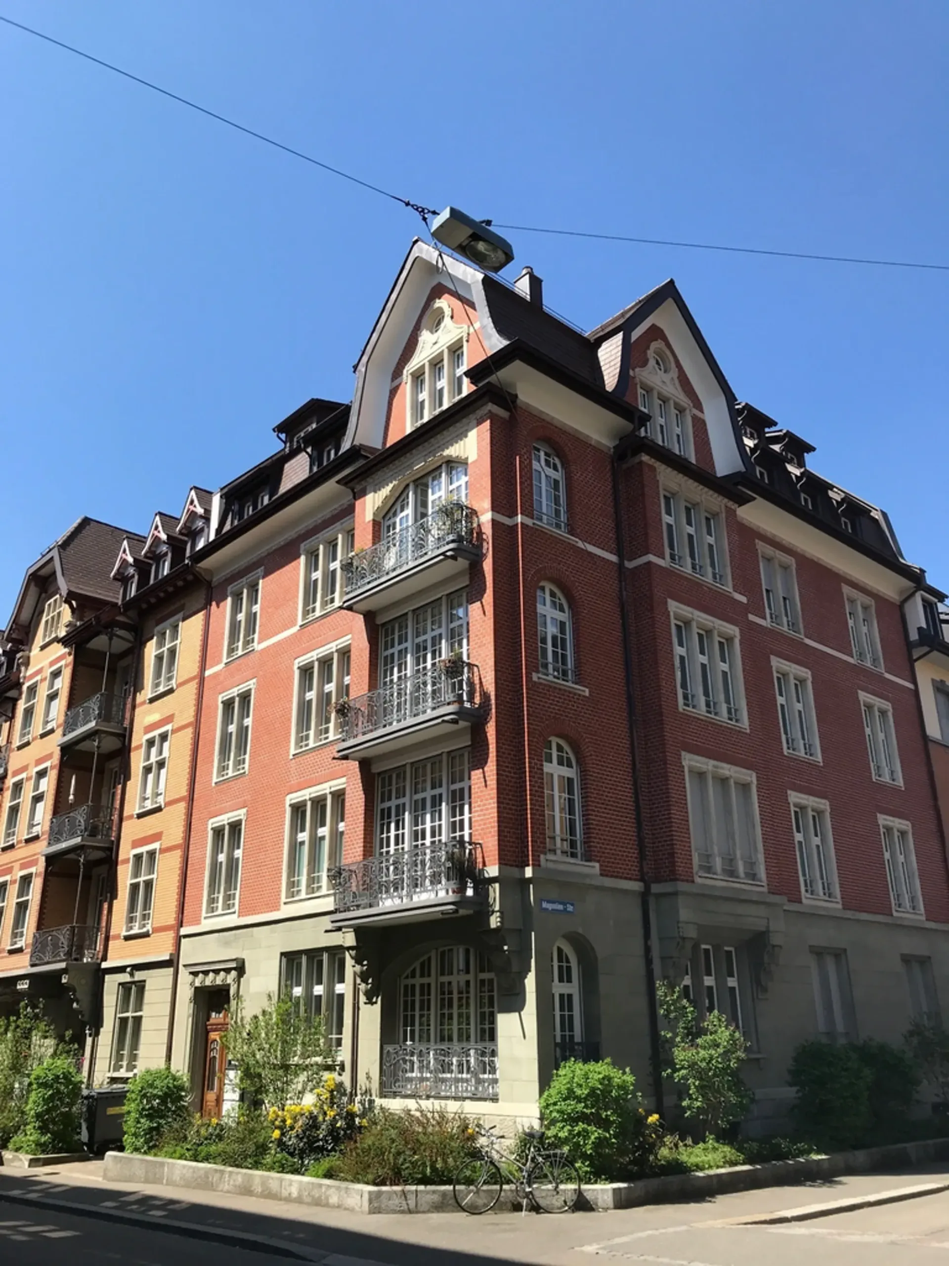 TOP 4-Zimmerwohnung im ZH-Seefeld