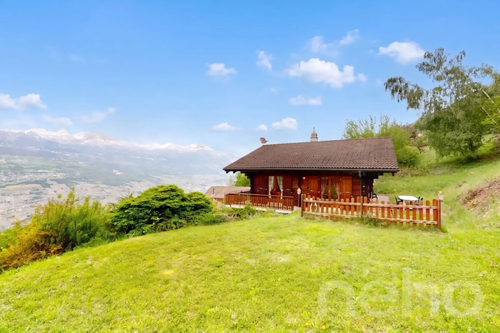 Authentisches Blockhaus mit atemberaubendem Blick
