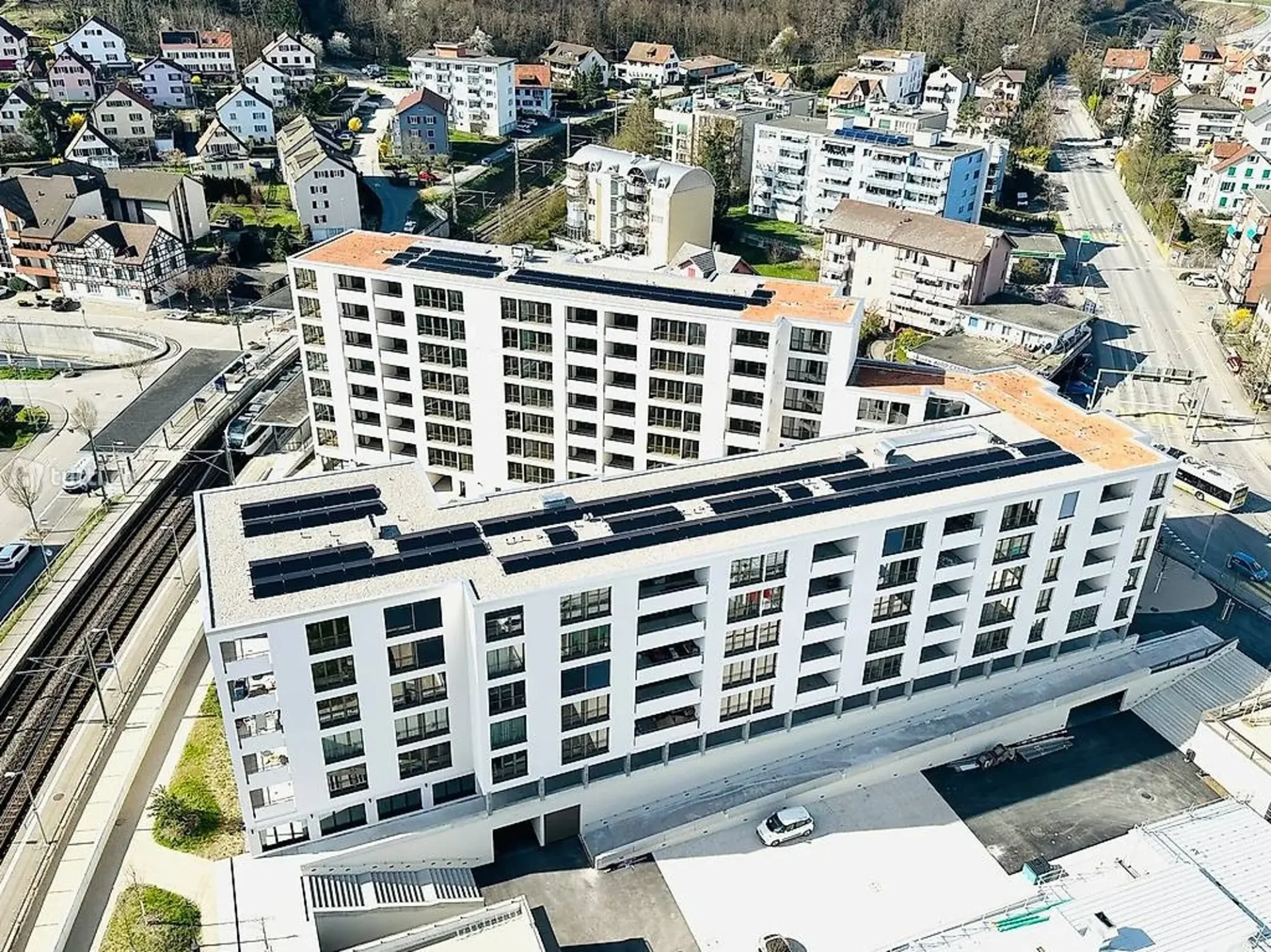 Appartement moderne 2.5 pièces avec loggia spacieuse à Neuhausen...