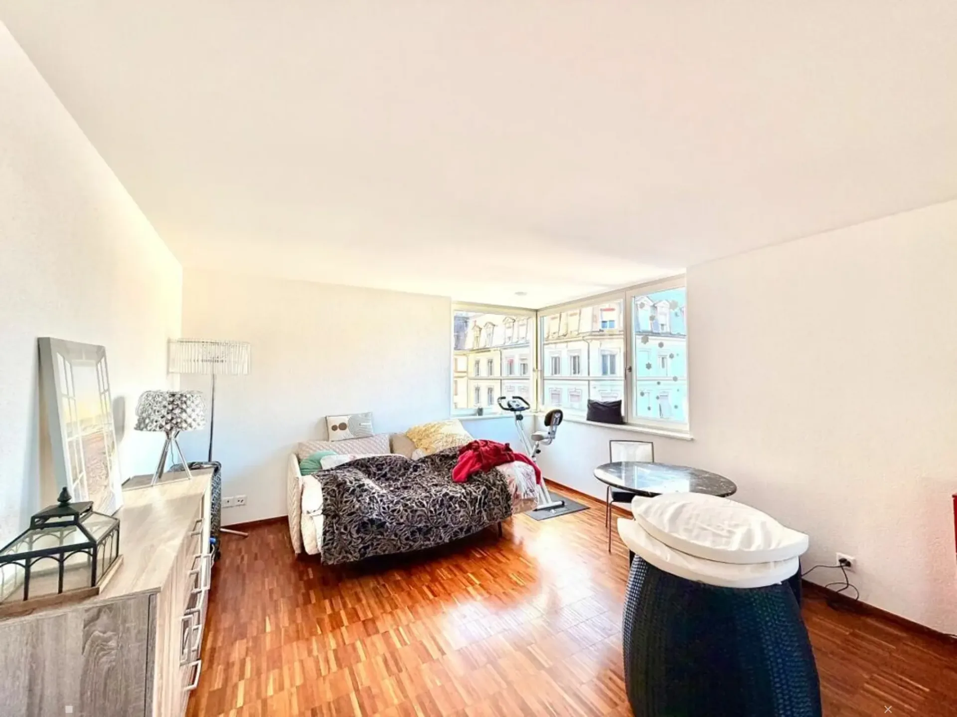 Attraktive 3.5-Zimmer-Wohnung im Baurecht im Herzen von Biel!