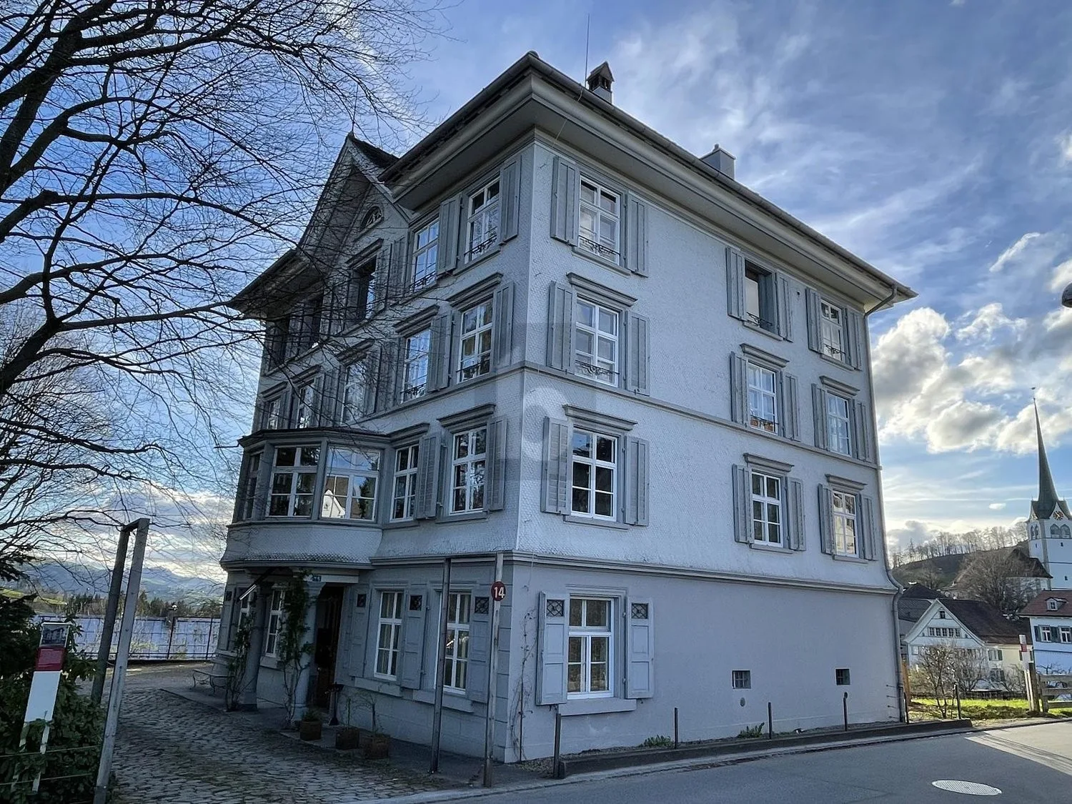Ground Floor at Central Location