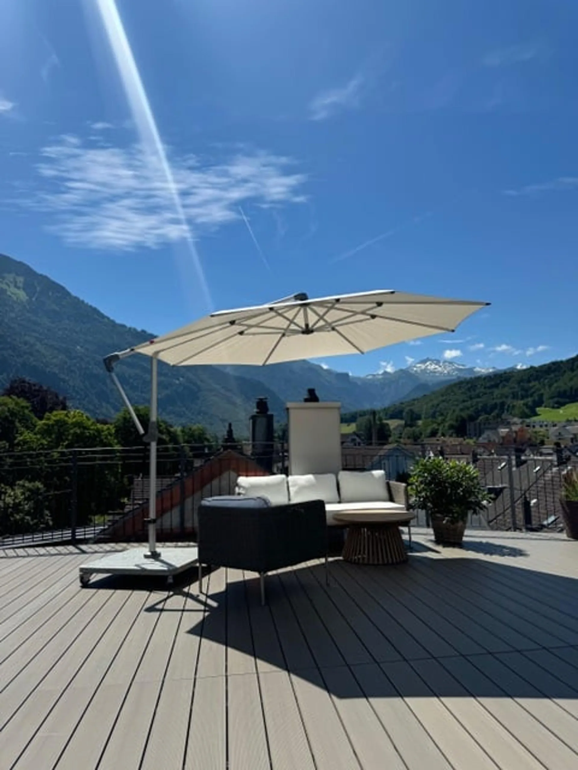 5,5 Zimmer-Attika Wohnung im Zentrum von Glarus mit grosszügiger Terrasse