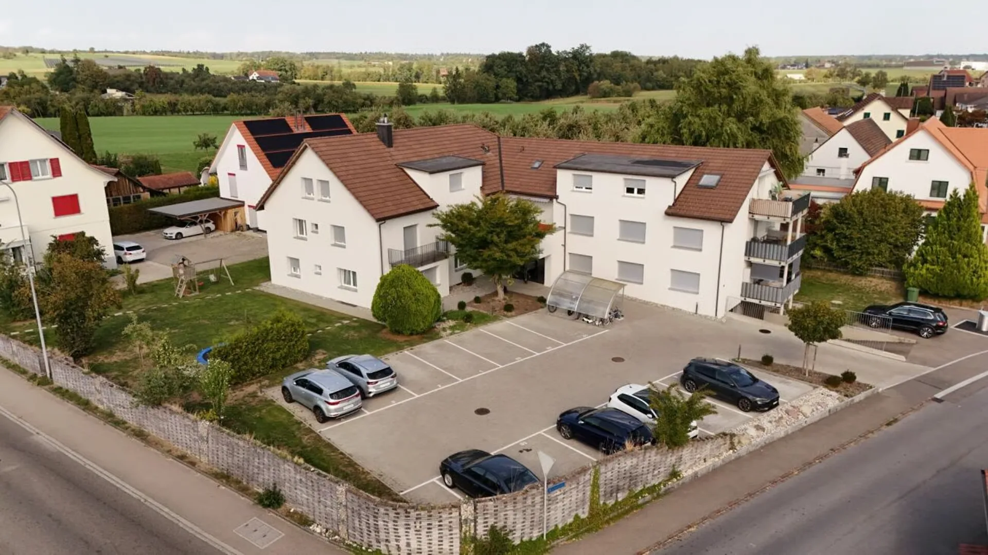 Mehrfamilienhaus mit 10 Wohnungen