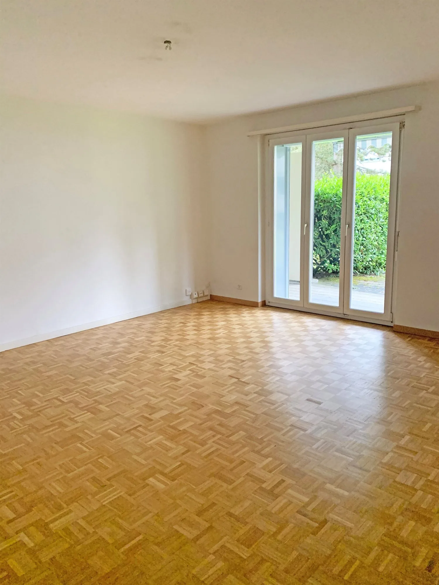 Appartamento monolocale accogliente vicino al centro di Oerlikon