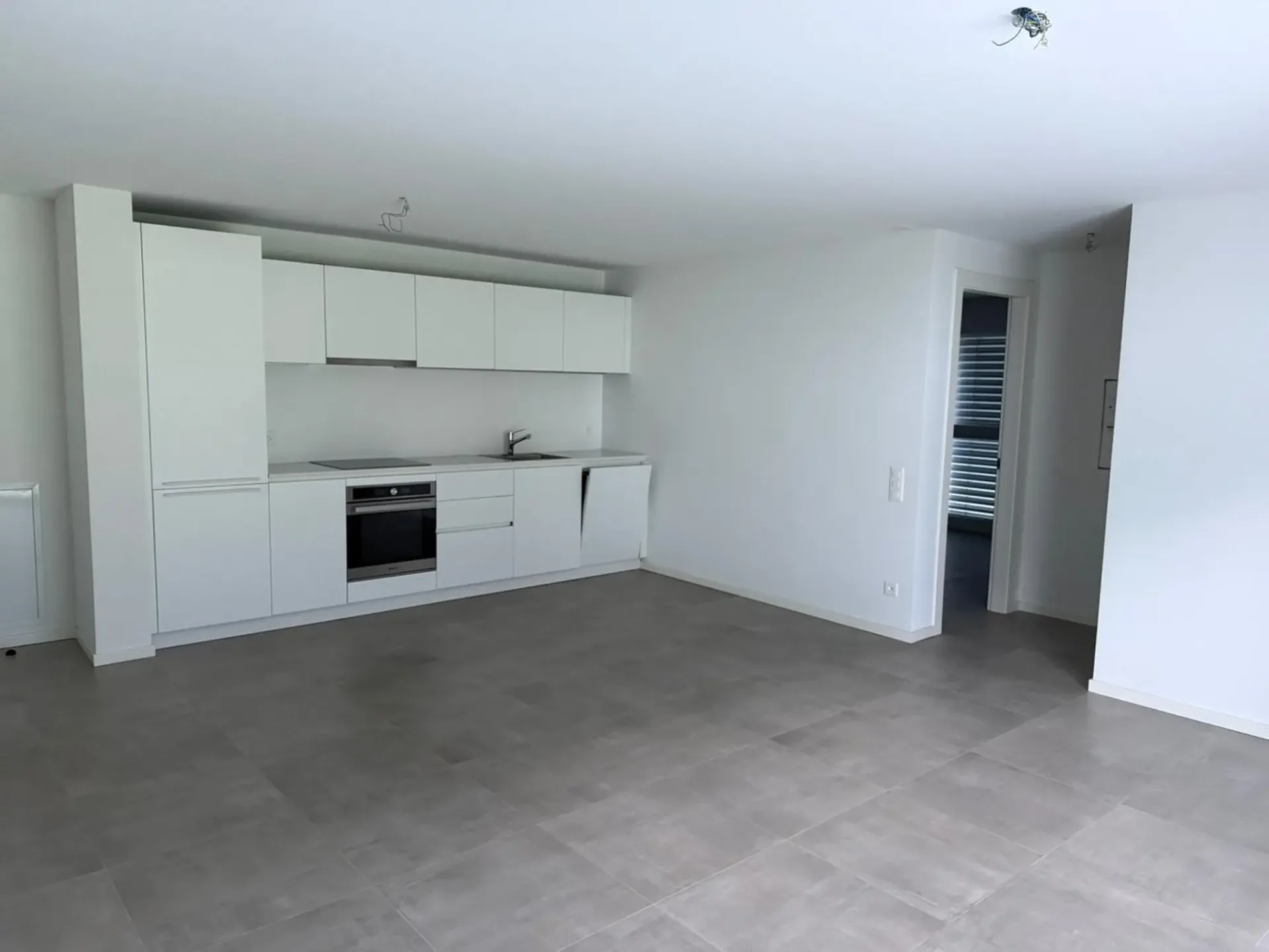 APP Nr. 1: Brandneues 2-Zimmer-Apartment in Iragna – Modern, barrierefrei & haustierfreundlich