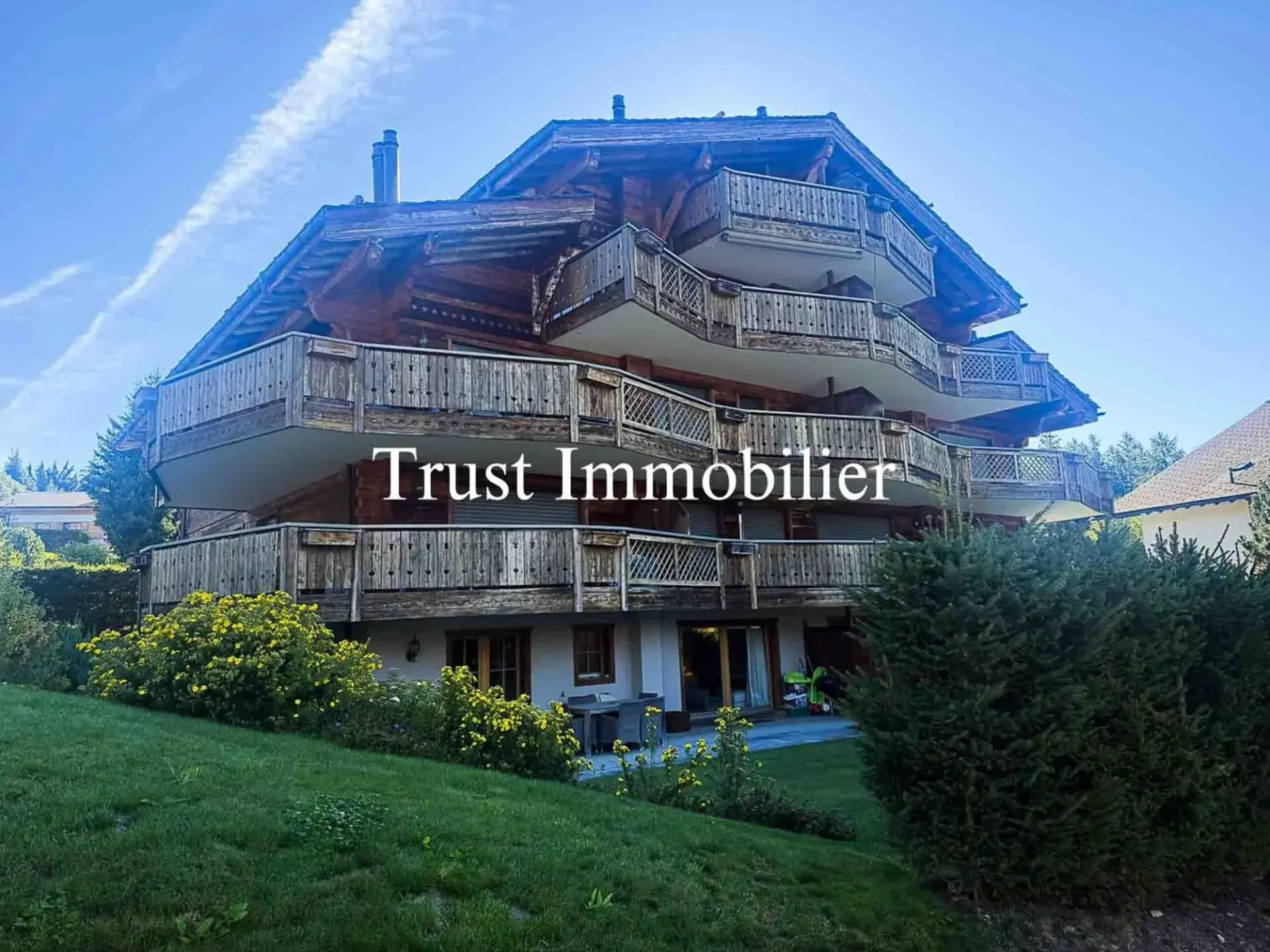 4001. Magnifique appartement de standing sur la Route du golf