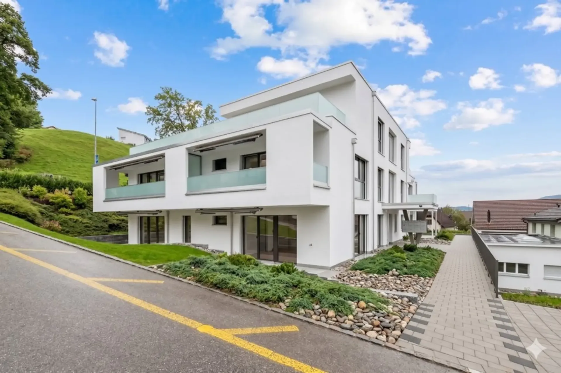 TOPMODERNE 2.5-ZIMMER-WOHNUNG IN MENZIKEN