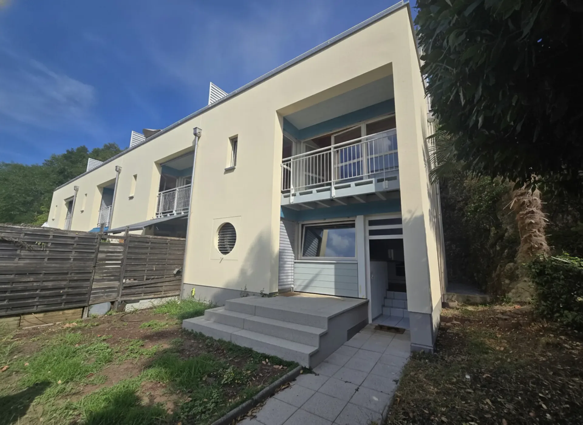 Beautiful semi-detached house with 4.5 rooms in a green area in Monteggio