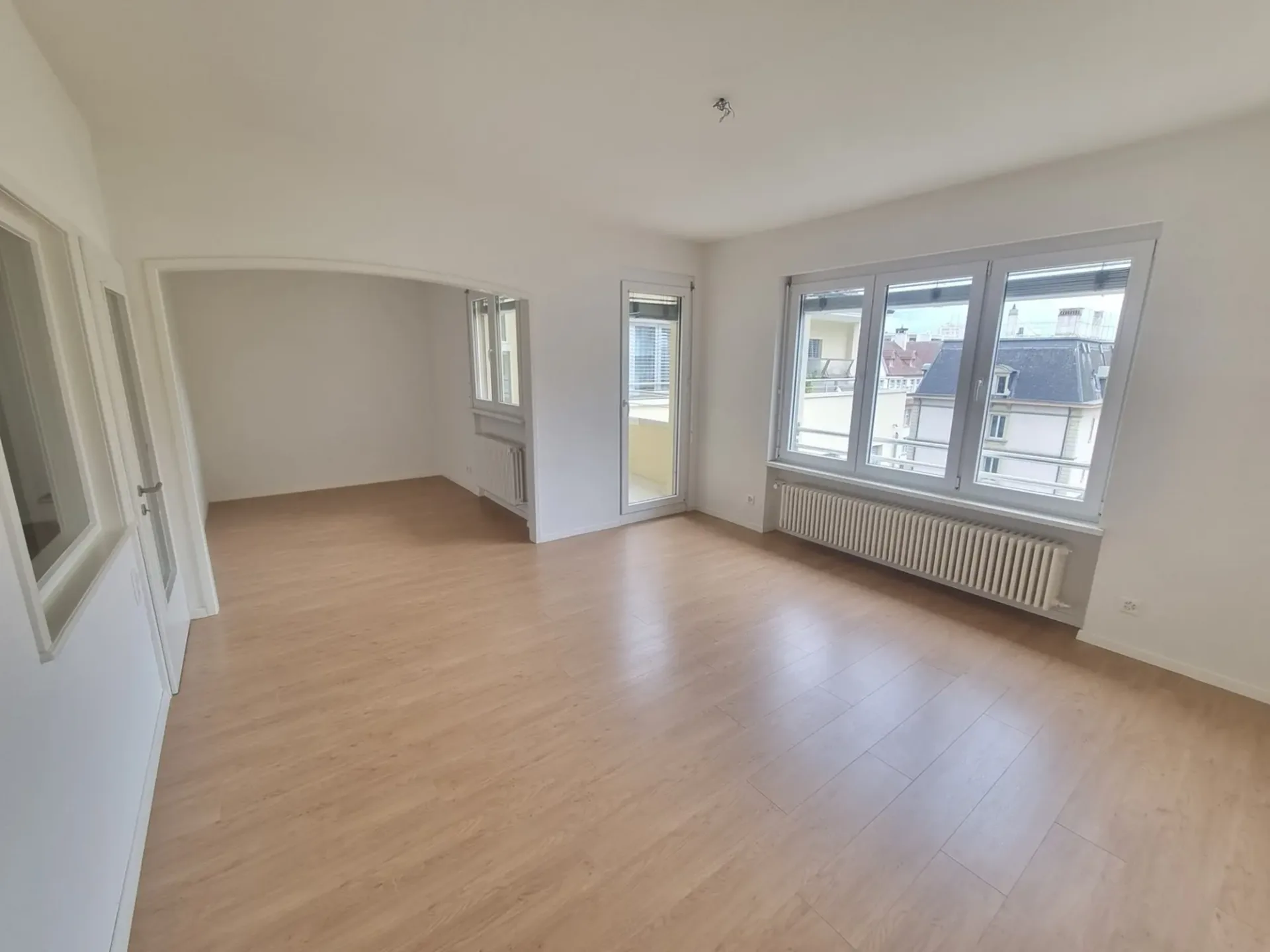 Renoviert - ideale Lage - Balkon