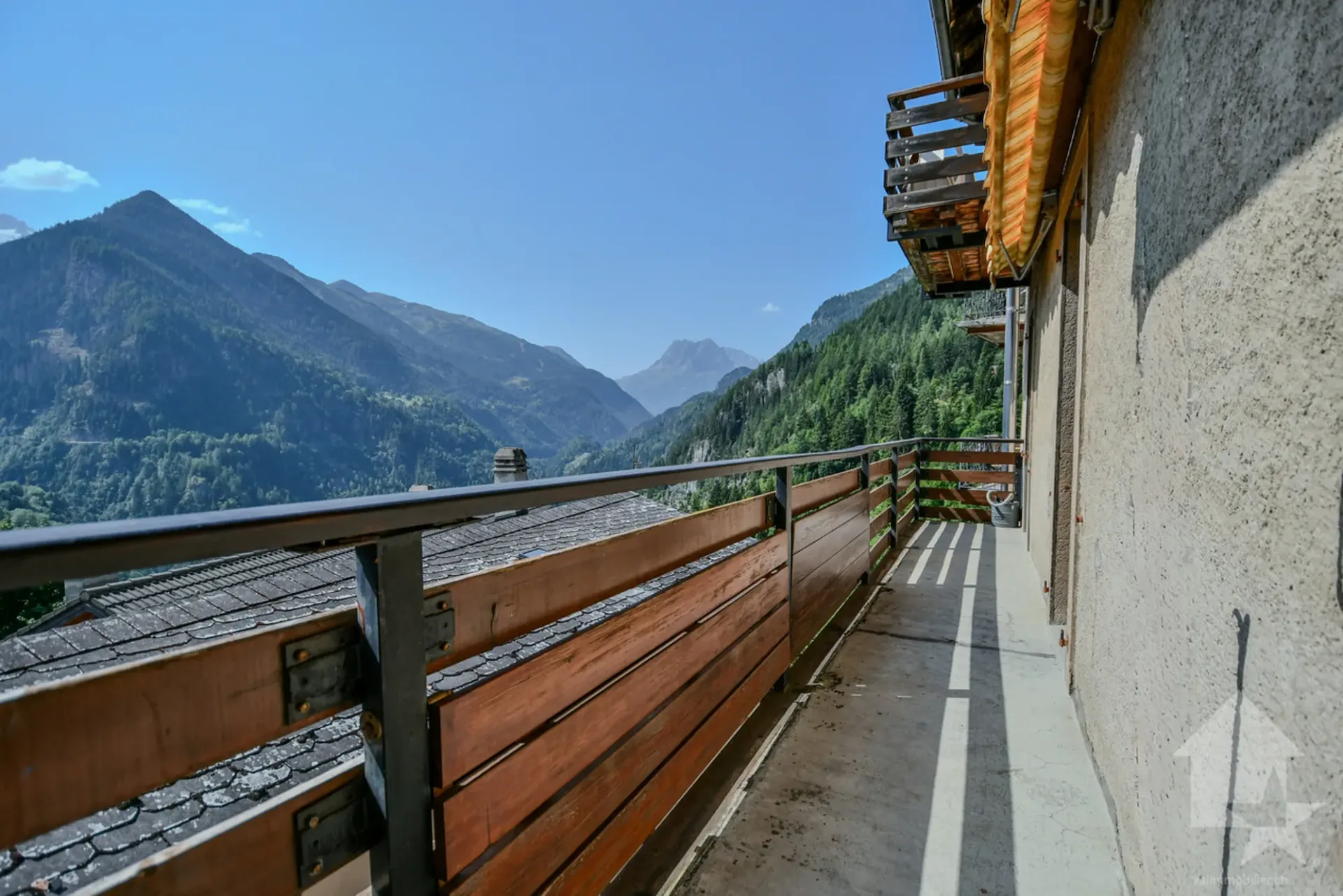 Rare sur le marché : un triplex de charme au coeur des Alpes.