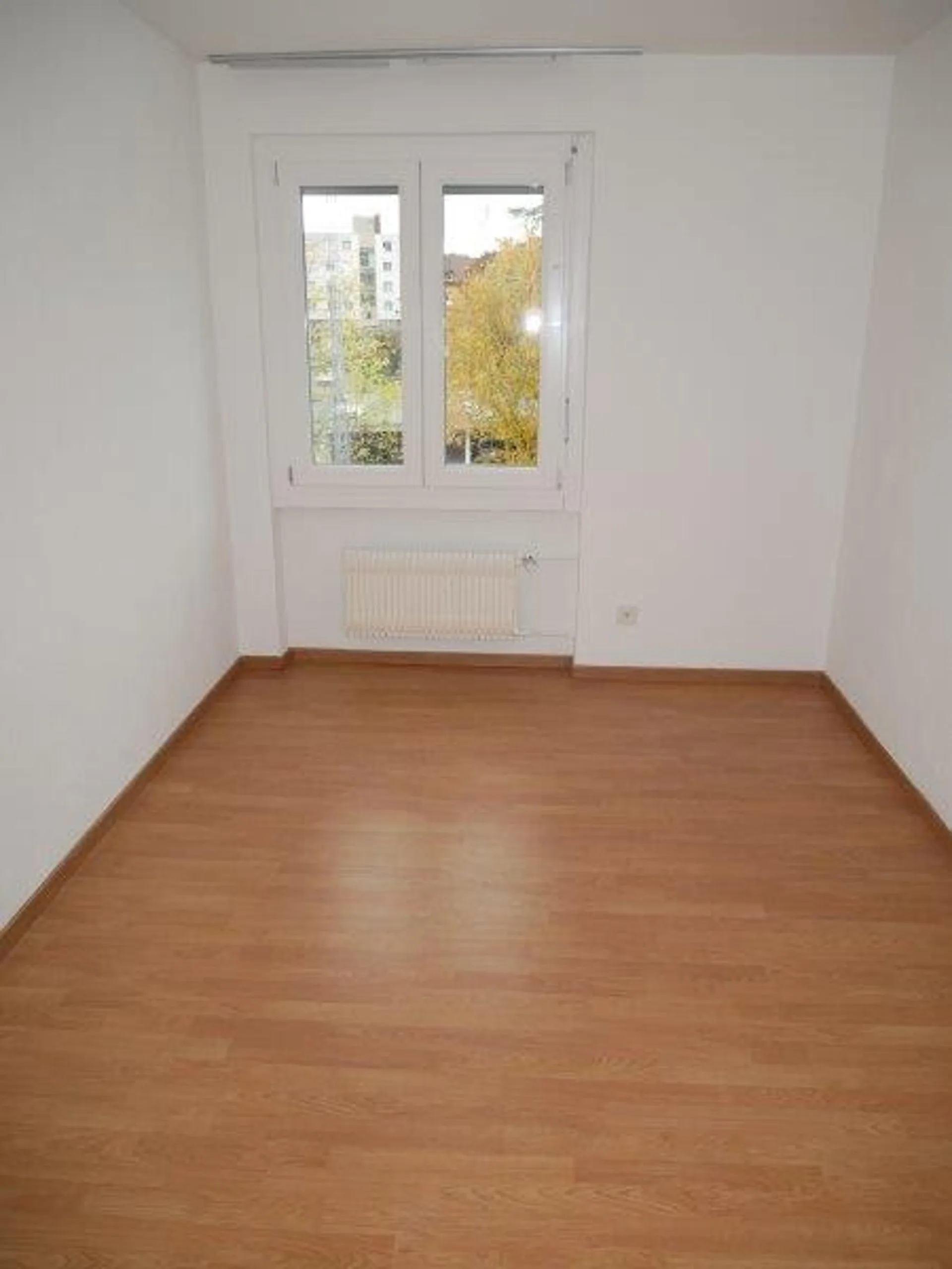 Charmante 4-Zimmer-Wohnung mit Balkon und schöner Aussicht in Herisau