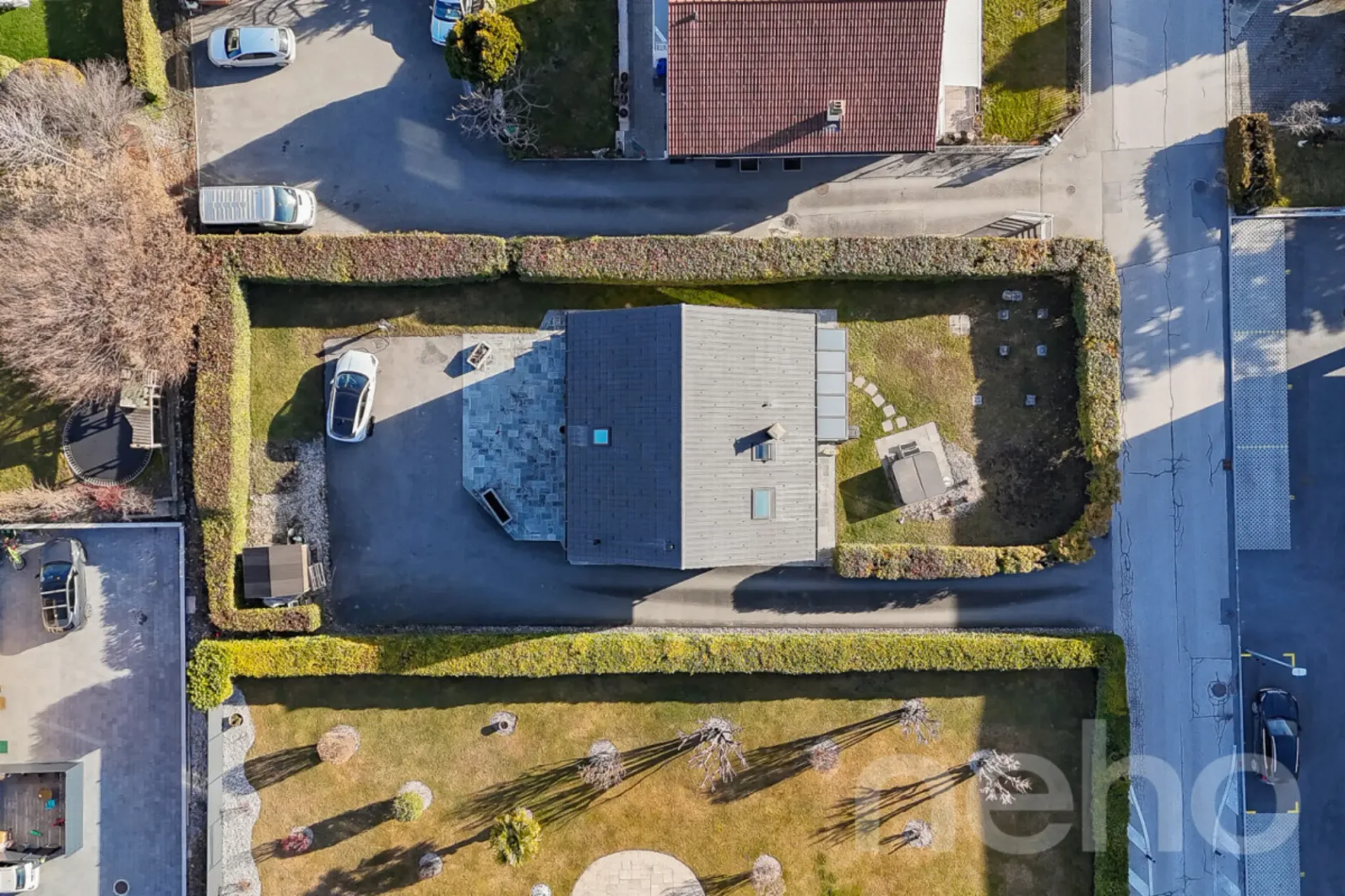 Schönes Familienhaus mit großem Garten in Ardon
