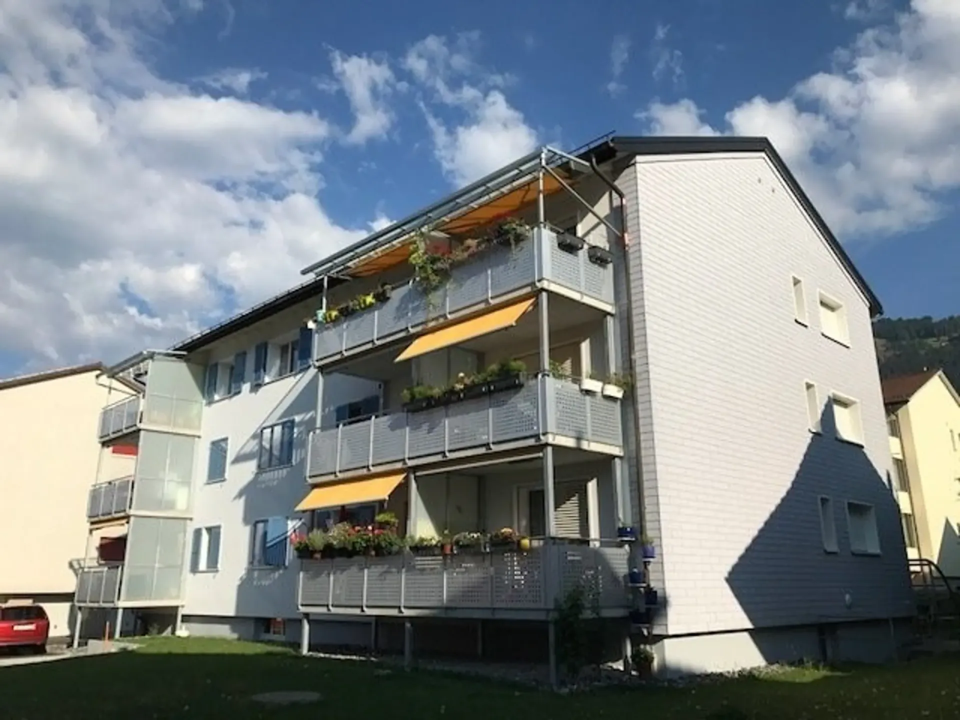 4 Zimmer-Wohnung, 3800 Unterseen