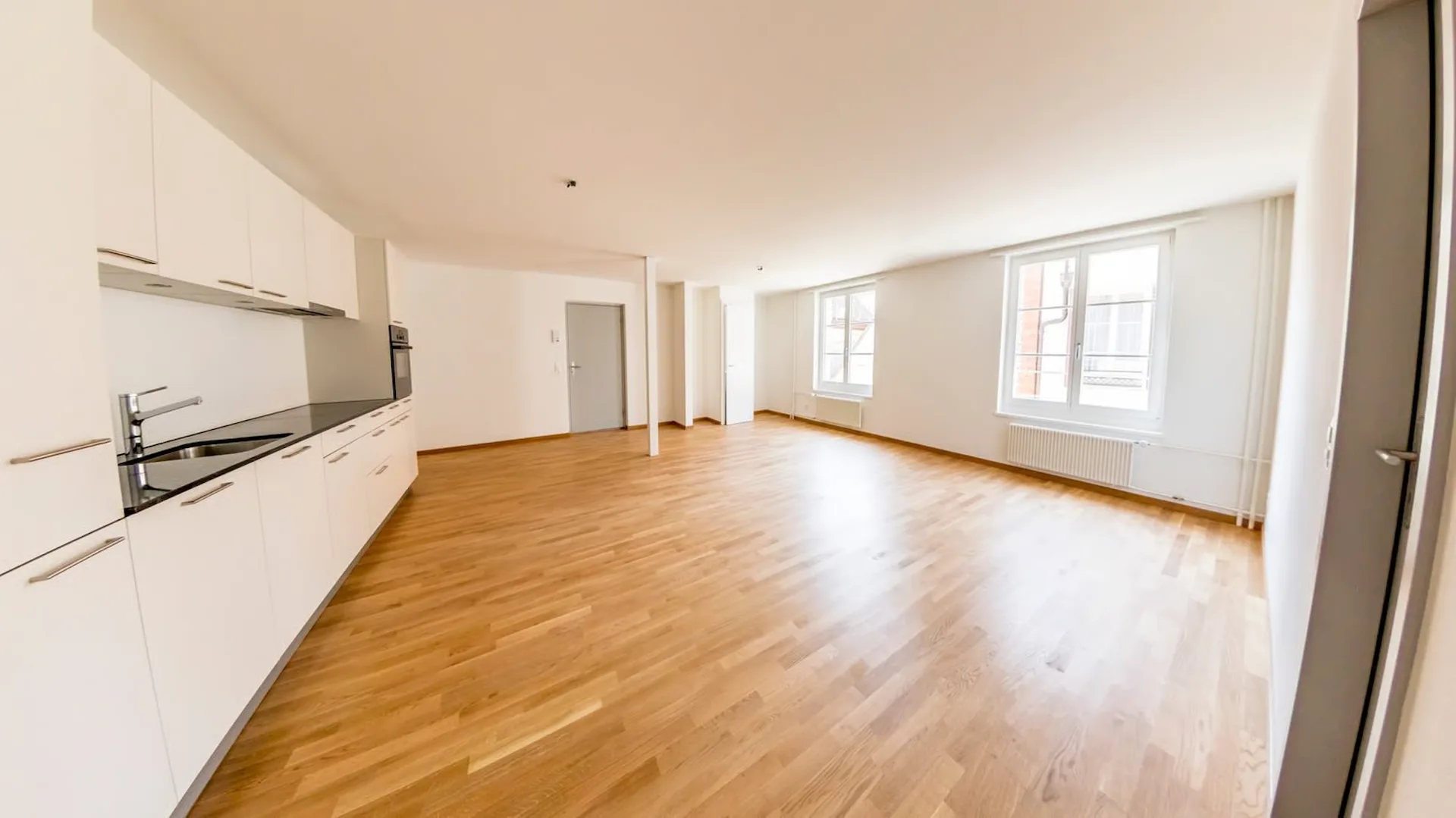 Mitten in der Altstadt - Grosse WG-Wohnung mit separaten Badezimmern