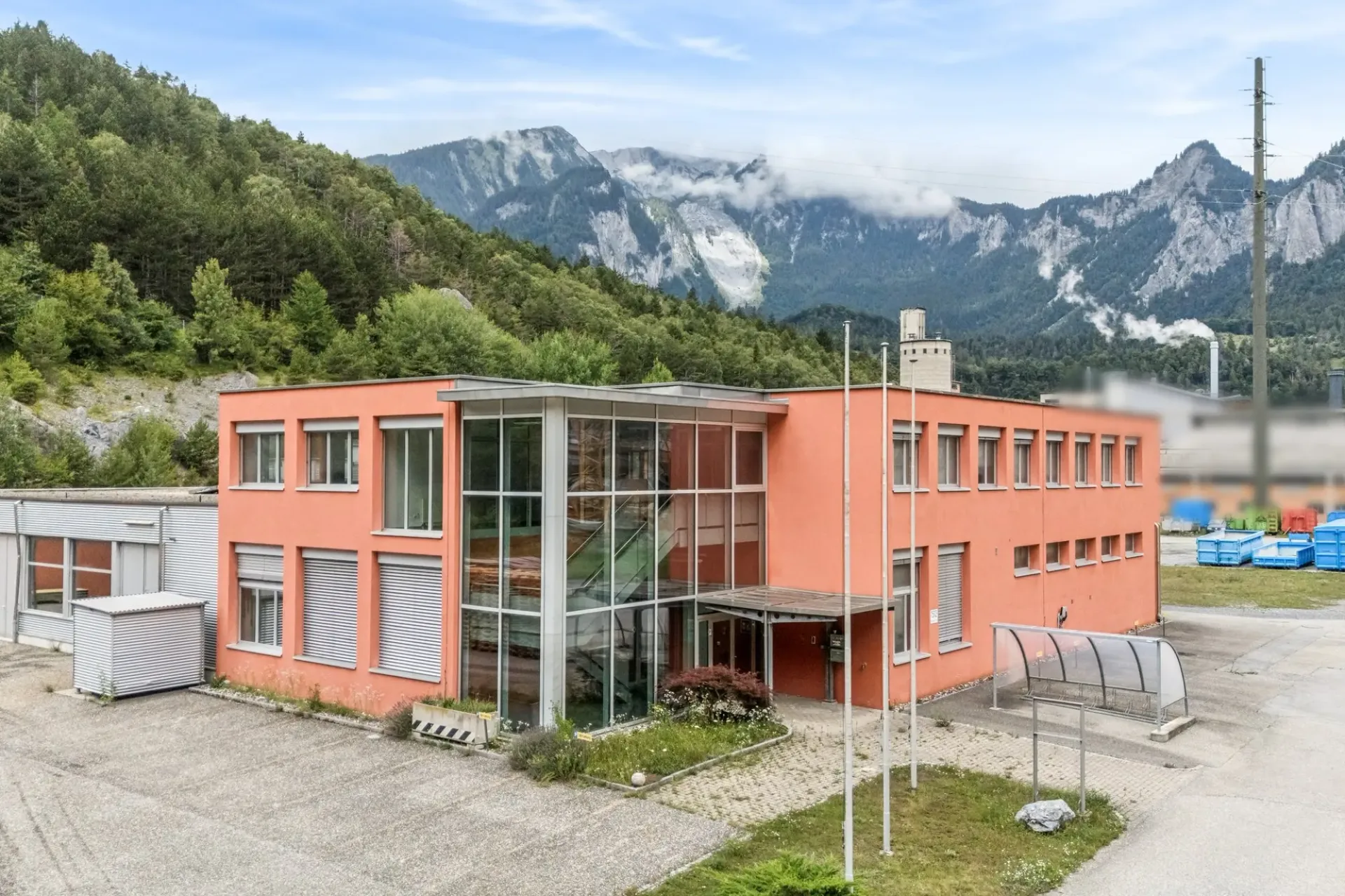 Industrie trifft Innovation  Büro- und Gewerbeflächen auf renommiertem Areal