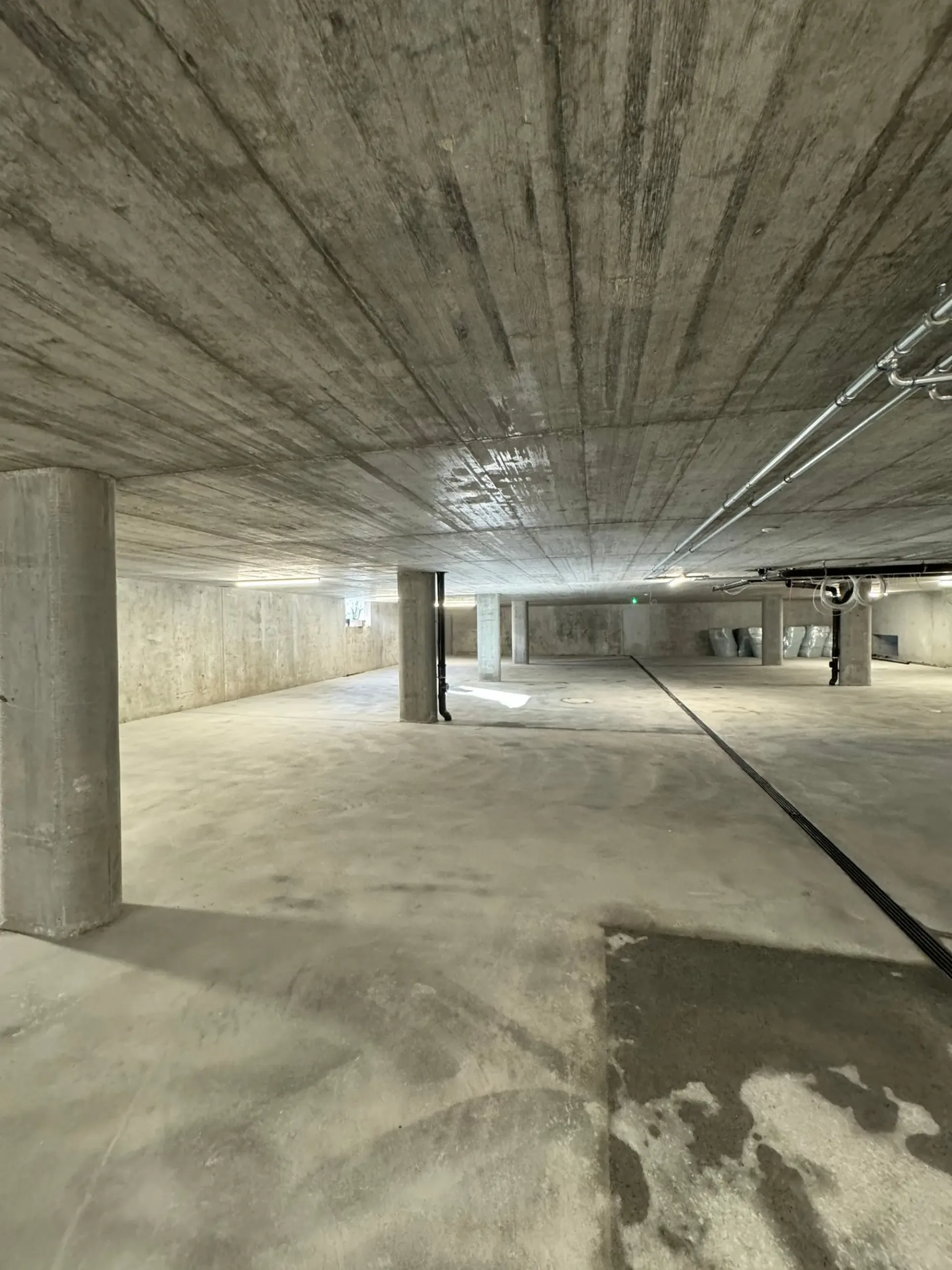 Parkplatz überdacht