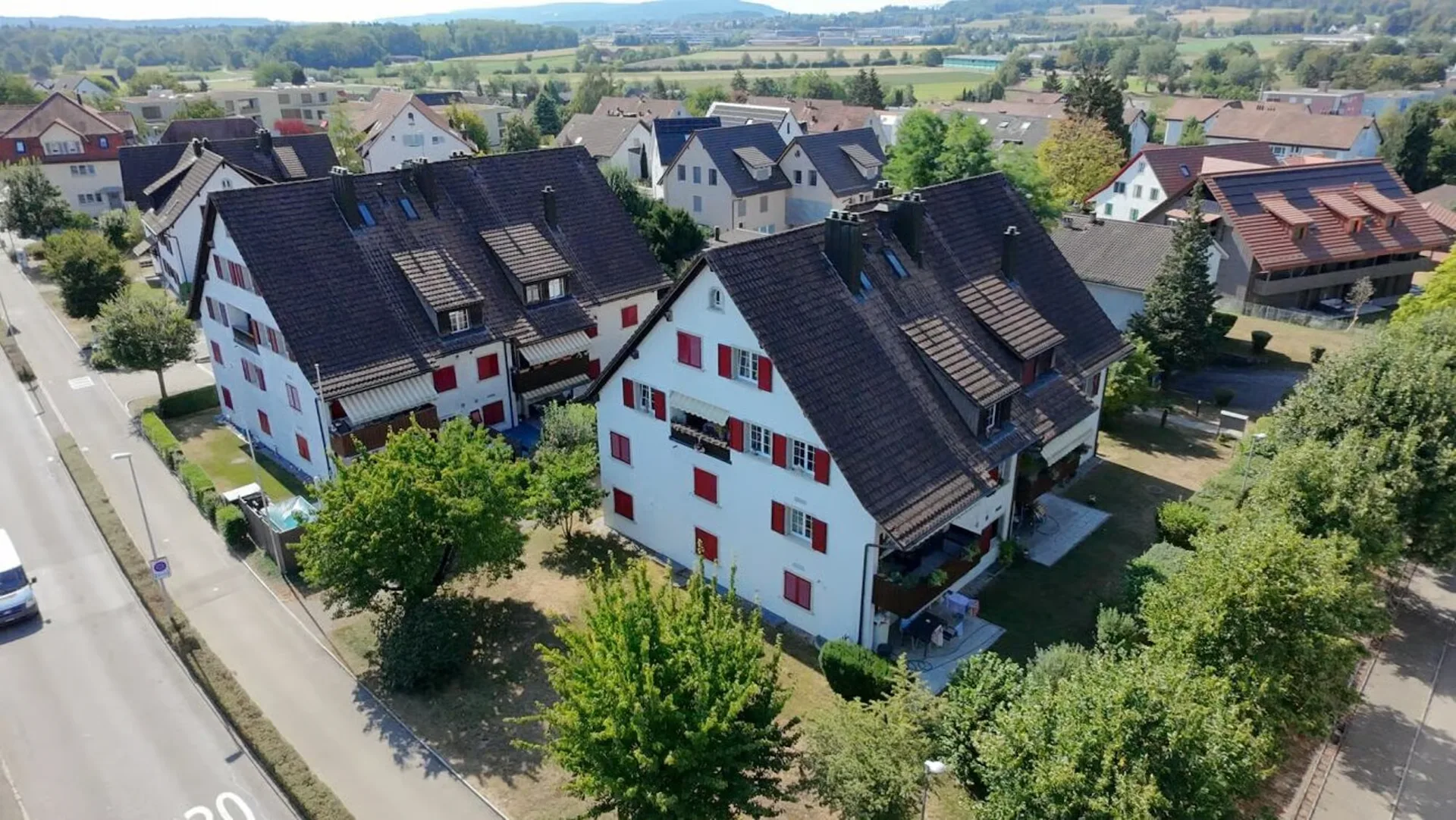 Luxury redefined! Exclusive maisonette with garden & panoramic view