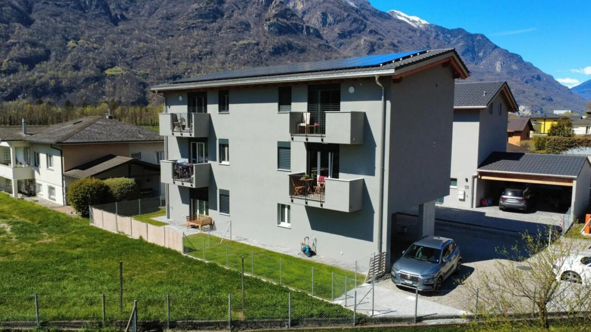 Wohnanlage mit 5 Wohnungen mit 2,5 Zimmern