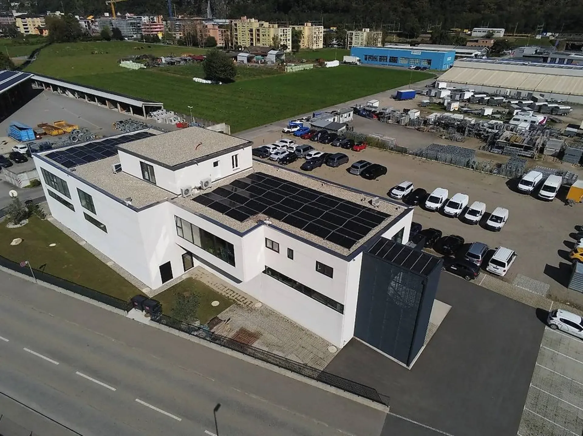NEUES PRADA-ZENTRUM BIASCA (letzter freier Raum)