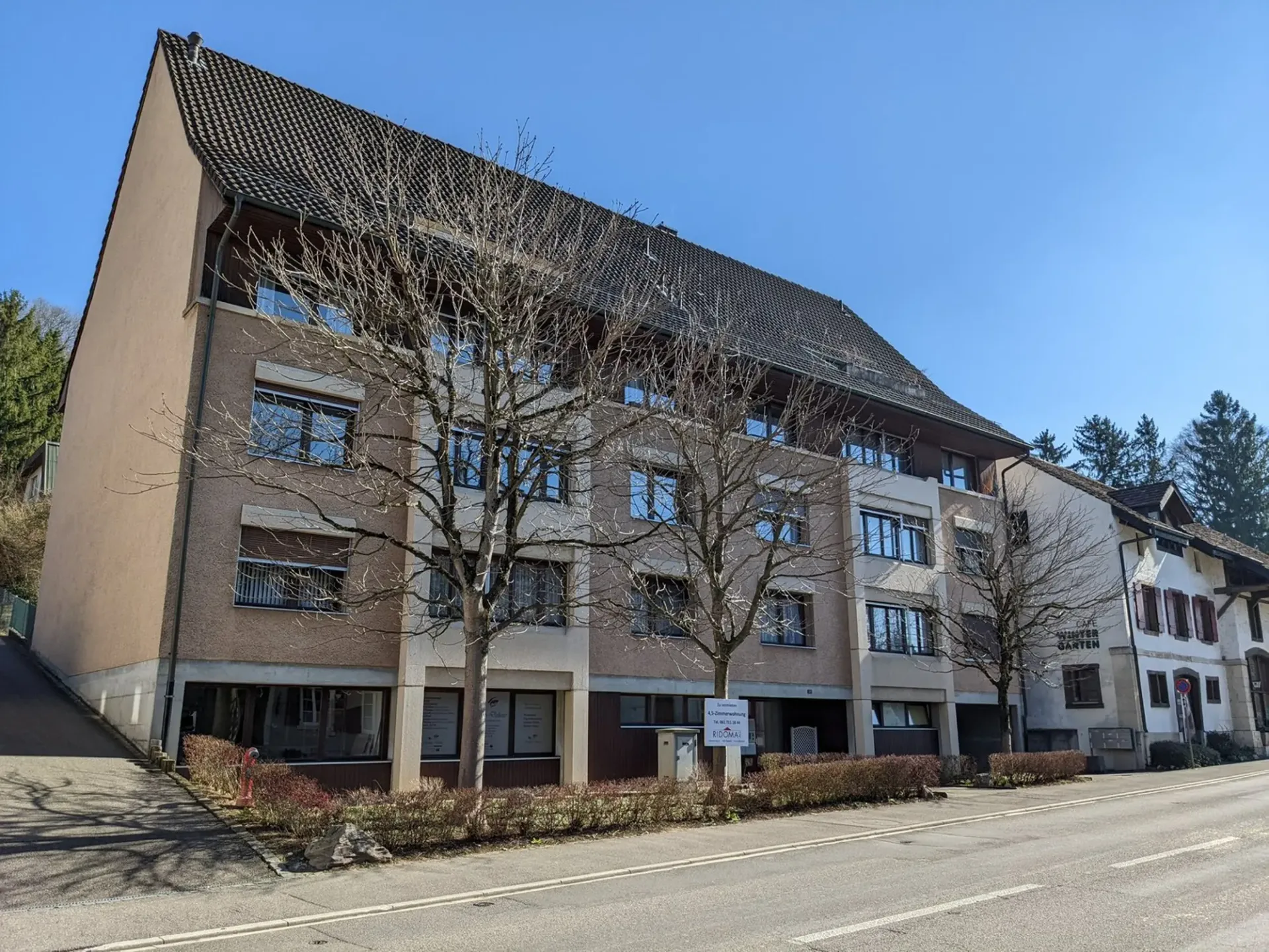 Sanierte 3.5-Zimmerwohnung mit Gartensitzplatz im alten Dorfkern