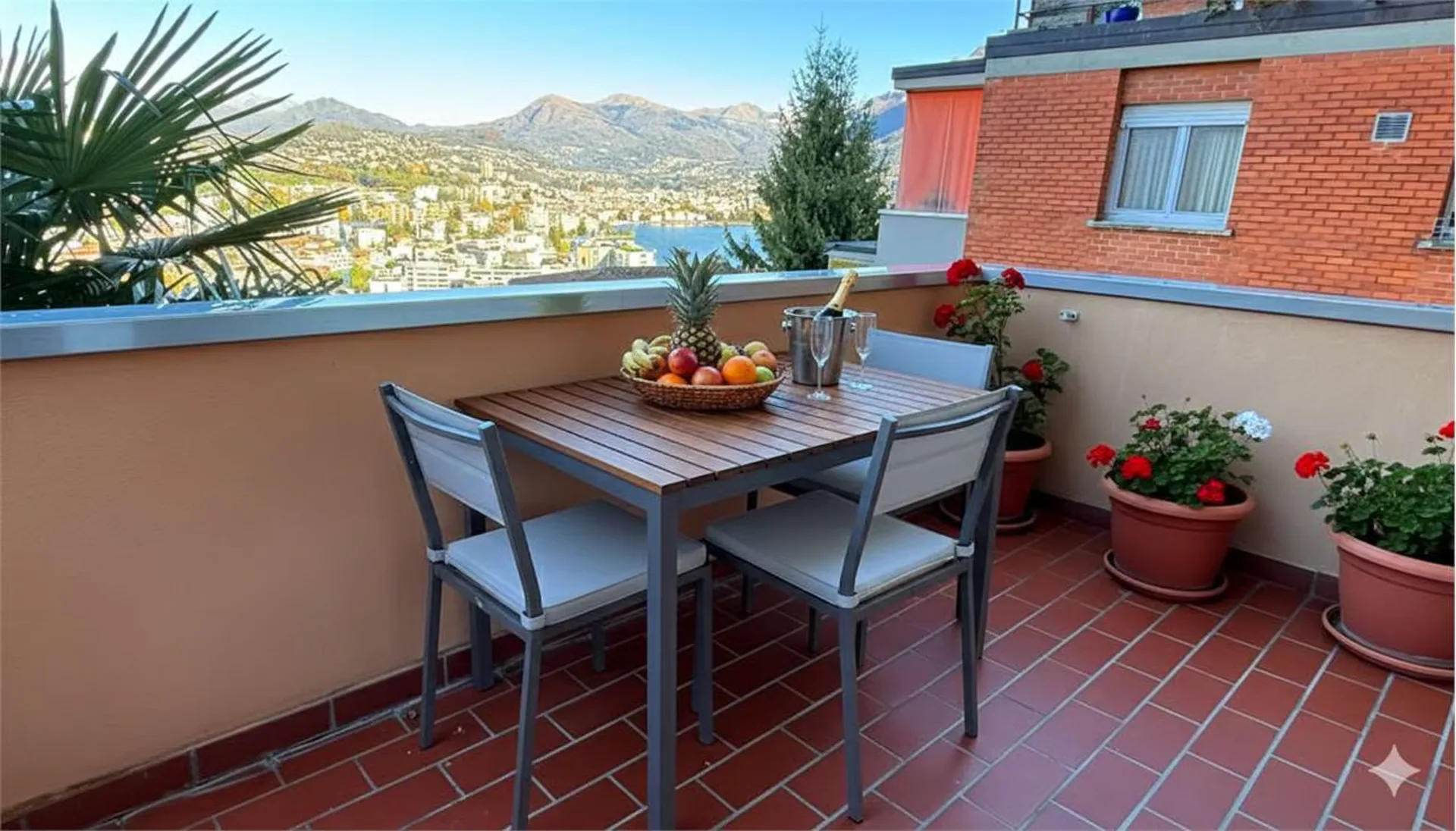 3,5 Lokale mit Terrasse und Seeblick - großes Potenzial in Paradiso