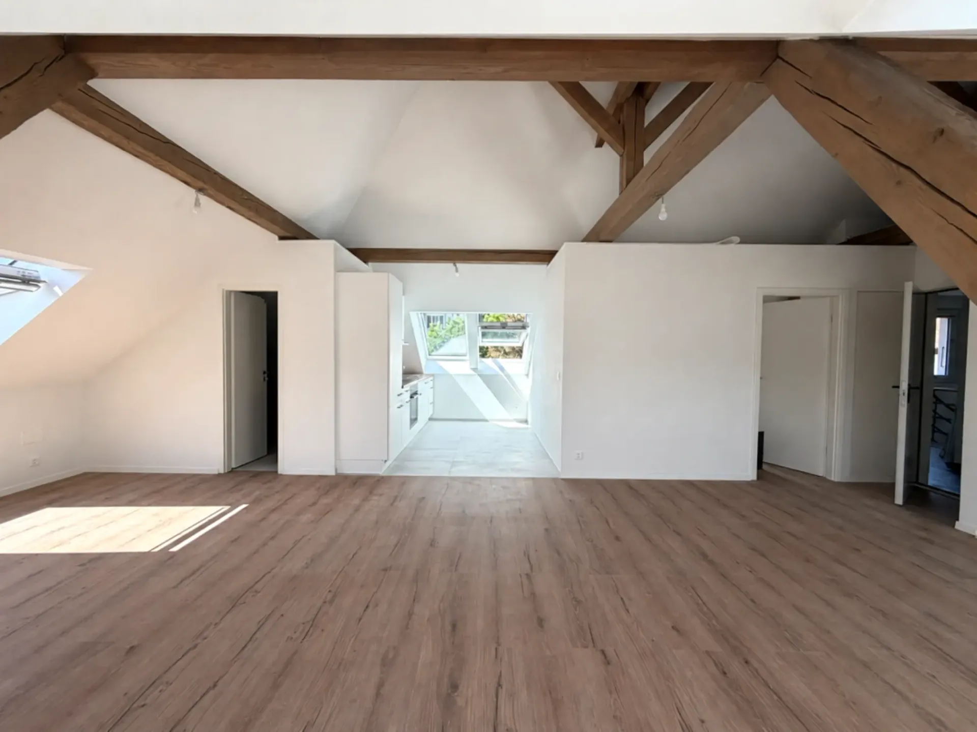 St-Imier, wunderschöne neue 2-Zimmer-Wohnung vom Typ Loft