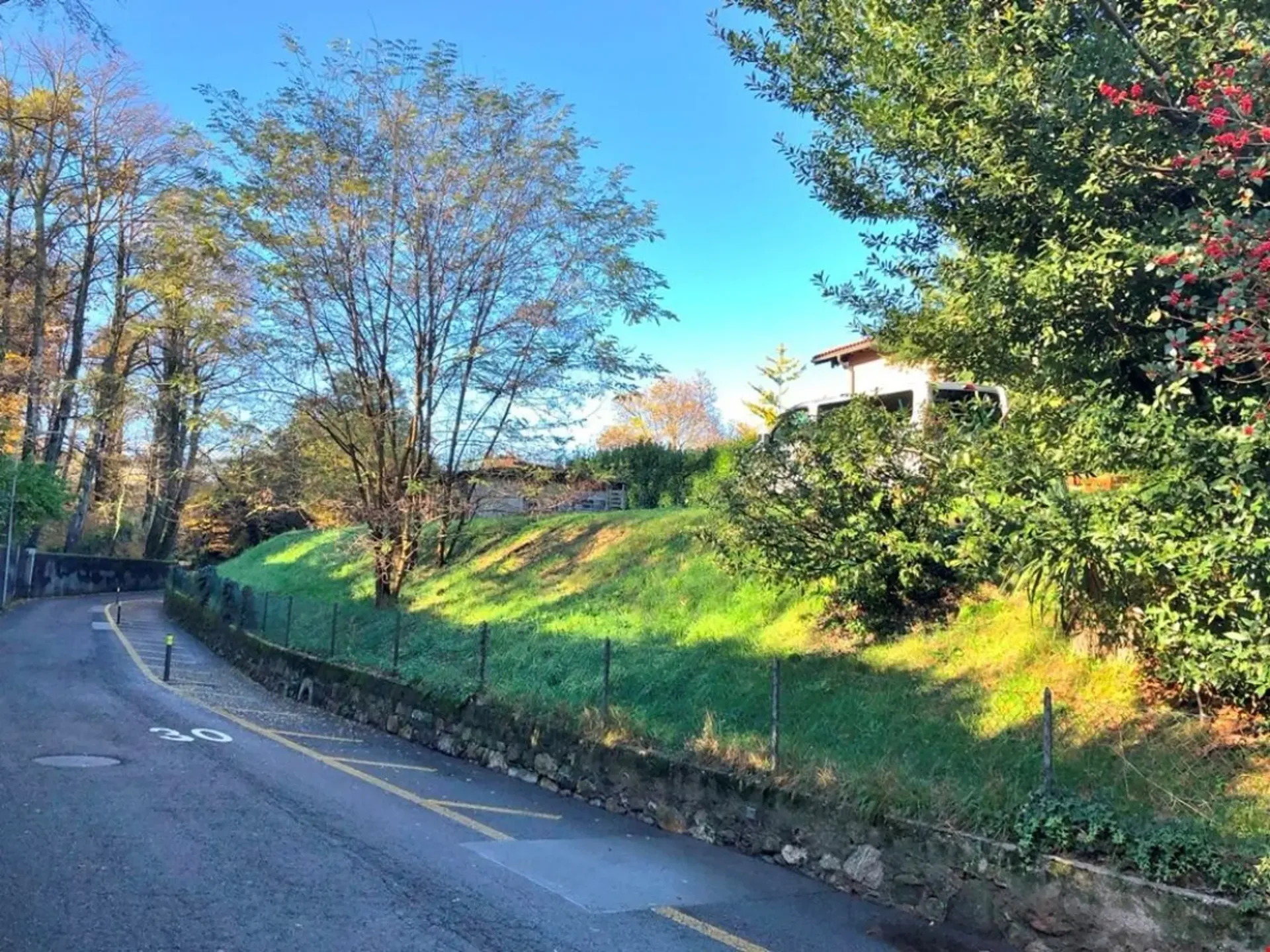 Bauland von 1'277 m² im Ortszentrum