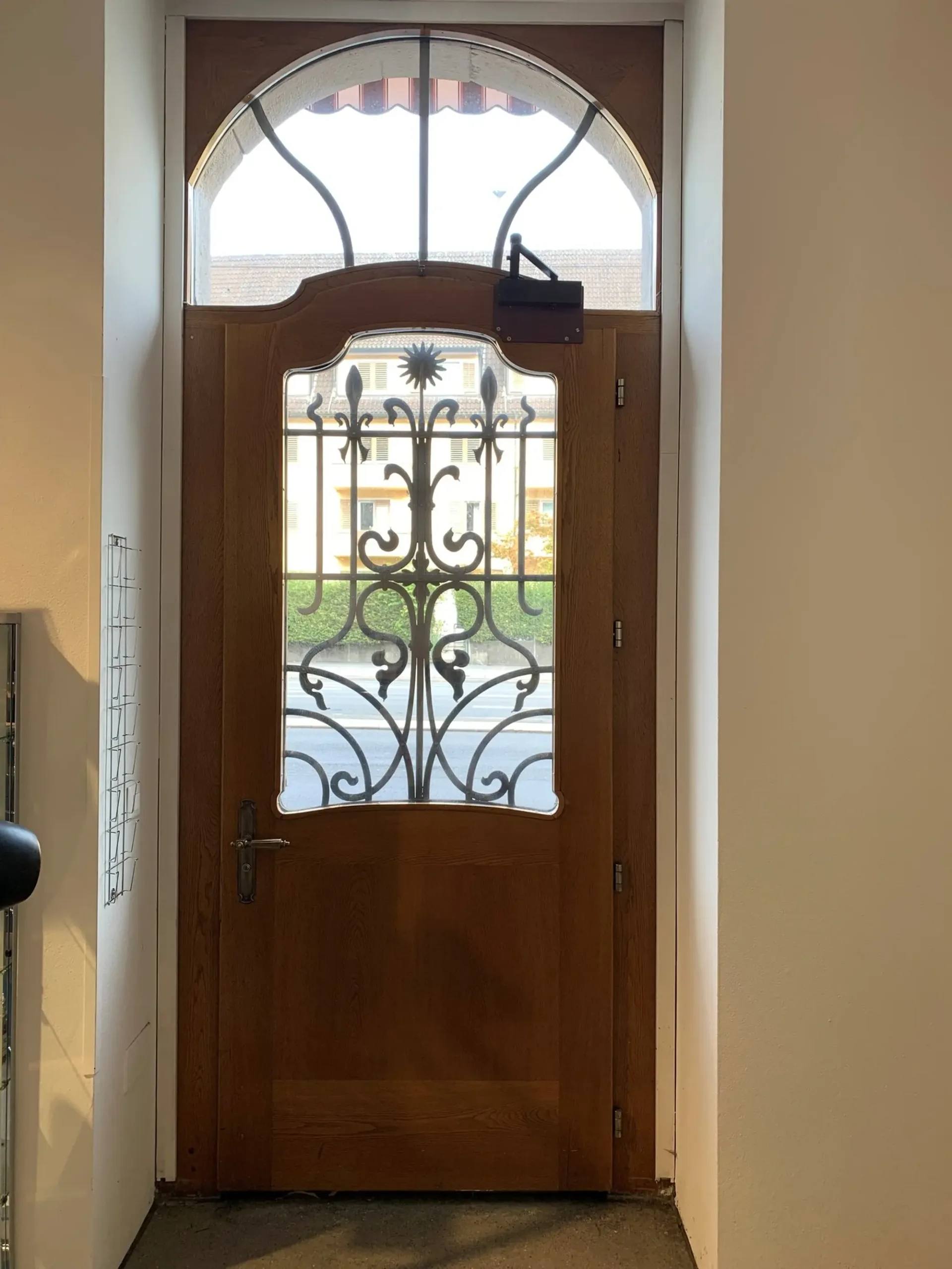 Nachmieter gesucht – Ladenlokal / Büro / Parkplätze