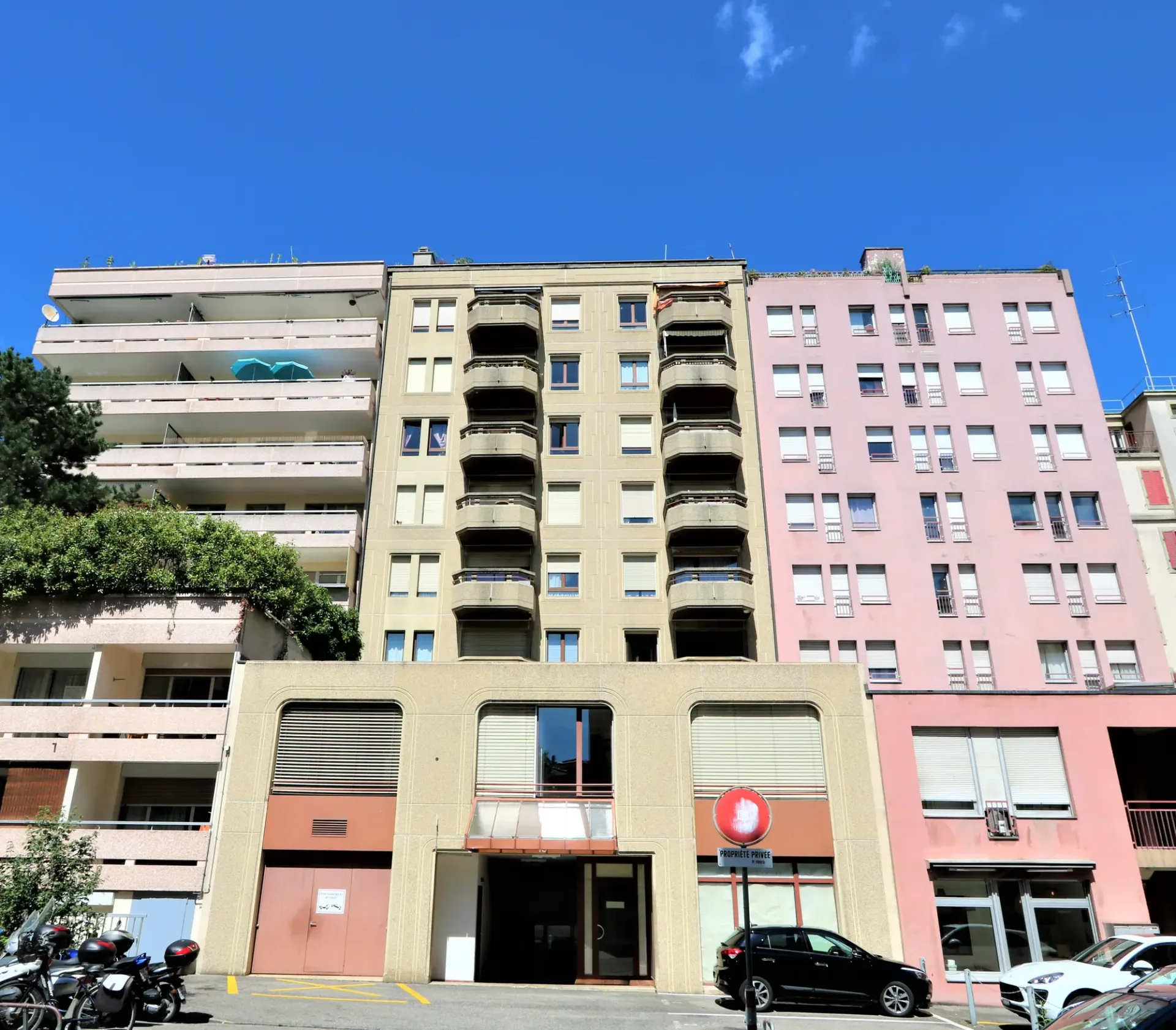 Wohnung mit 3 Zimmern und Balkon in Plainpalais