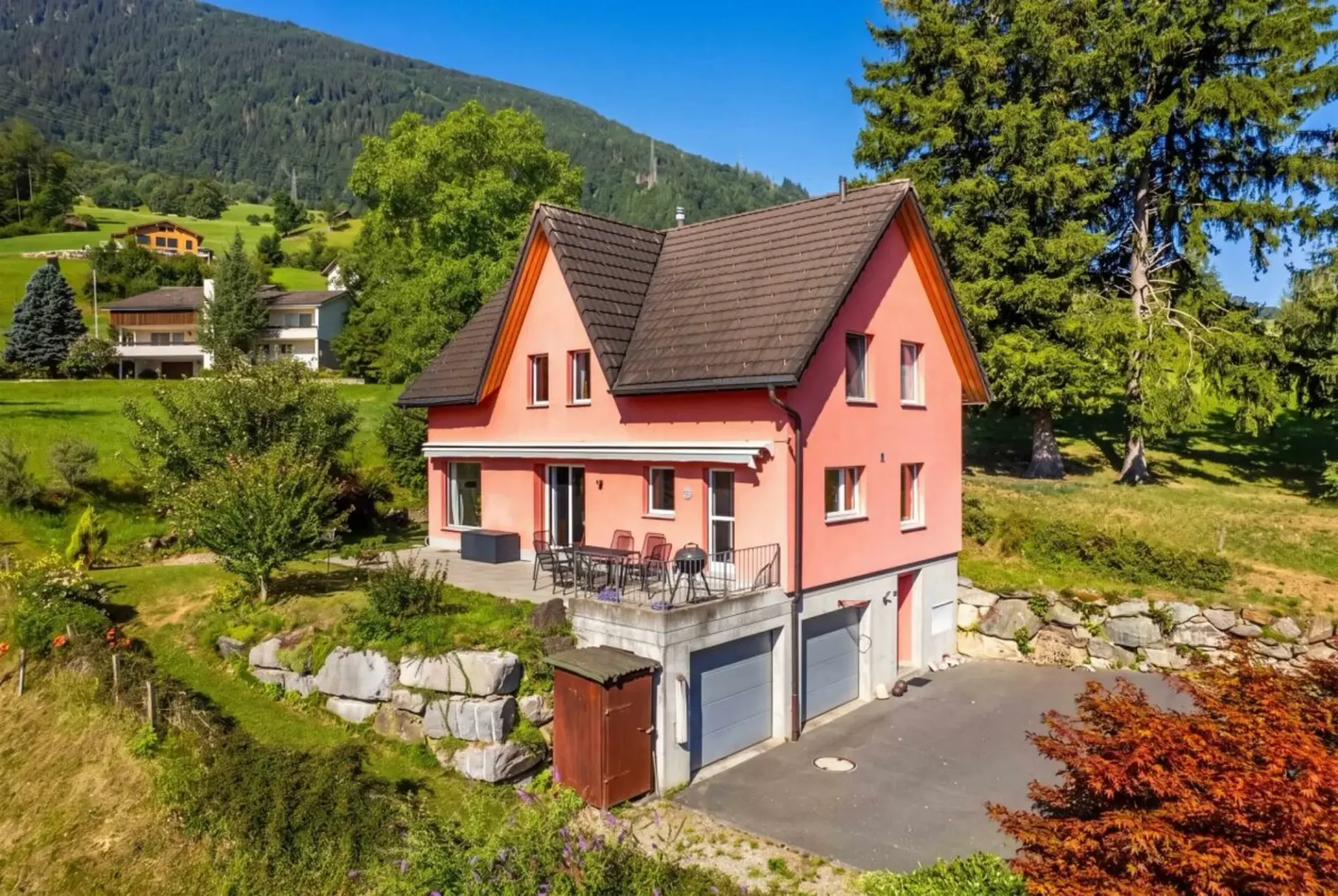 Ein Zuhause zum Verlieben - mit Panorama, Garten und viel Platz