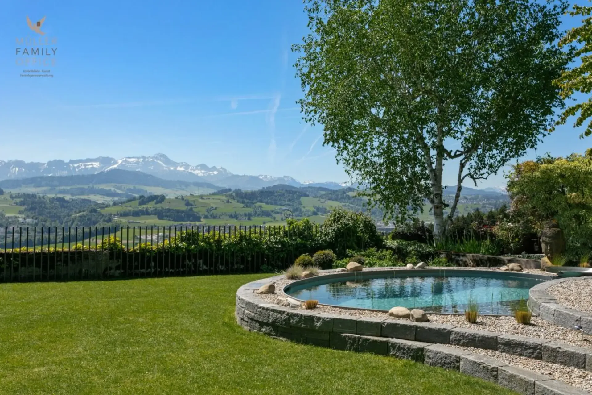 Charmantes Einfamilienhaus mit einmaliger Sicht auf den Säntis