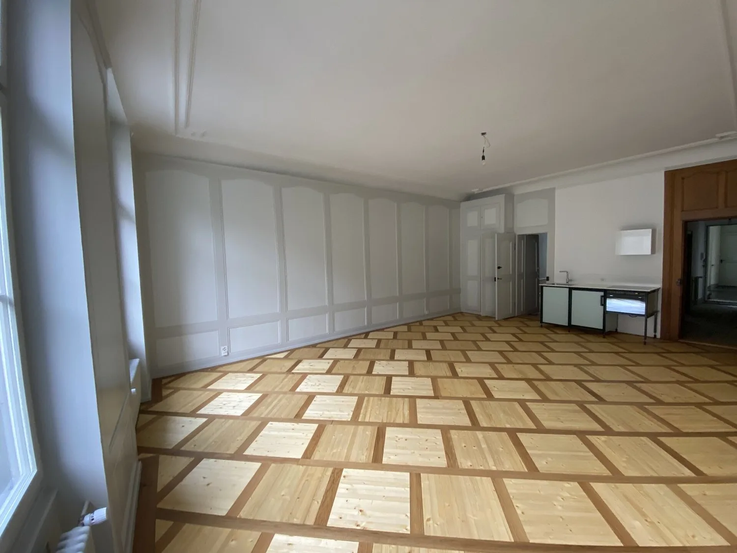 Appartement de 2 pièces élégant et spacieux dans la vieille ville